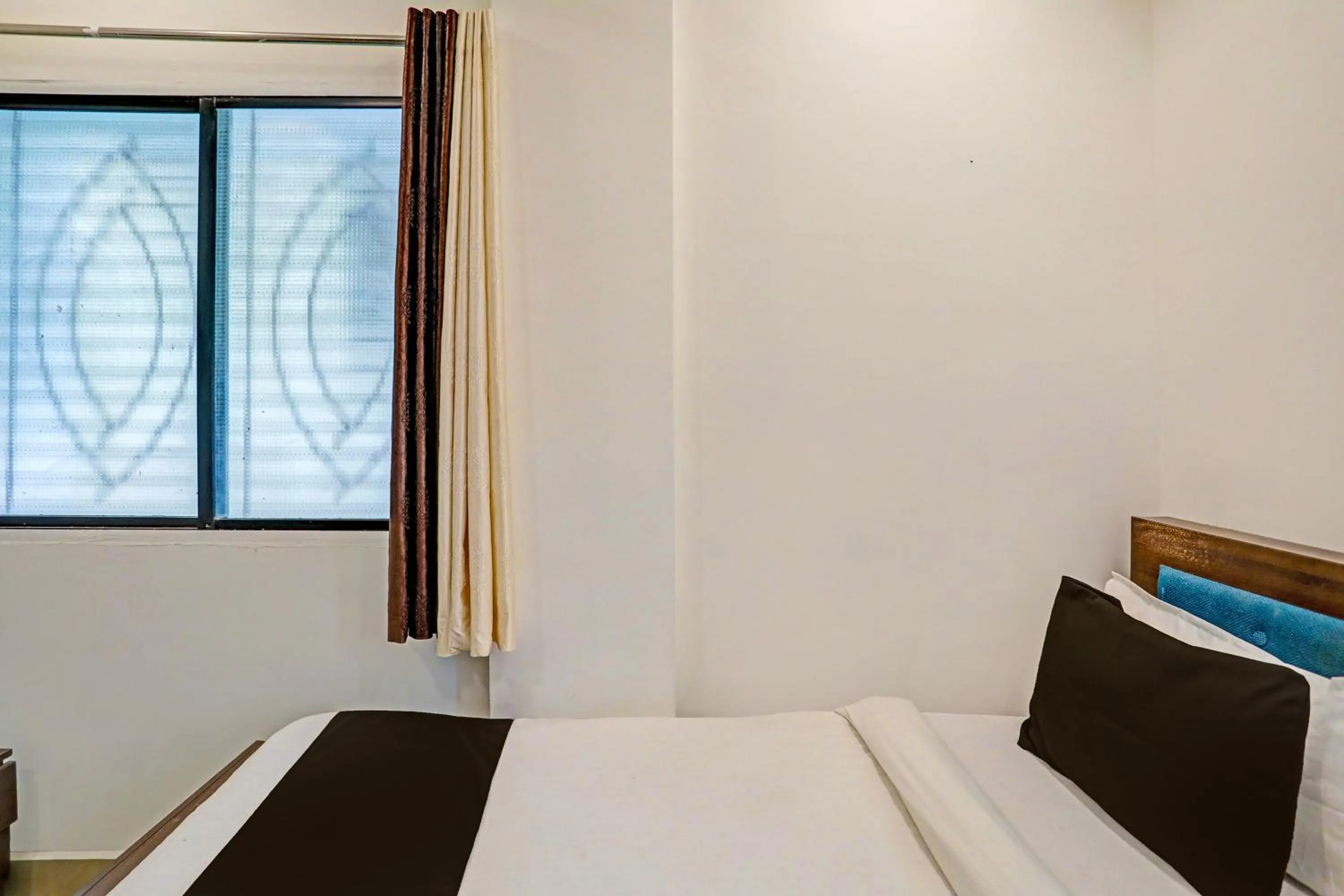 Bedroom, Bed in Hotel O YUVA INN