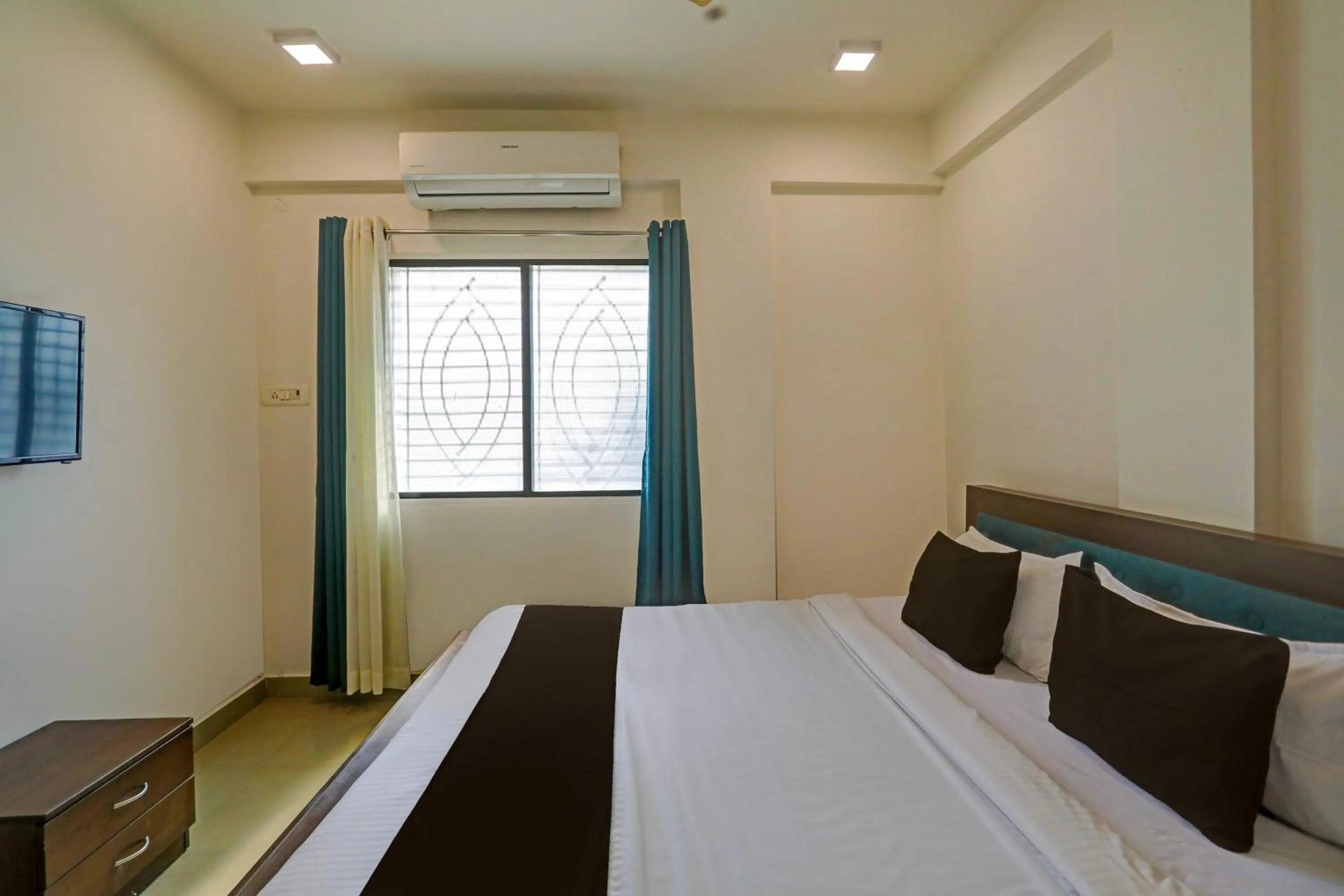 Bedroom, Bed in Hotel O YUVA INN