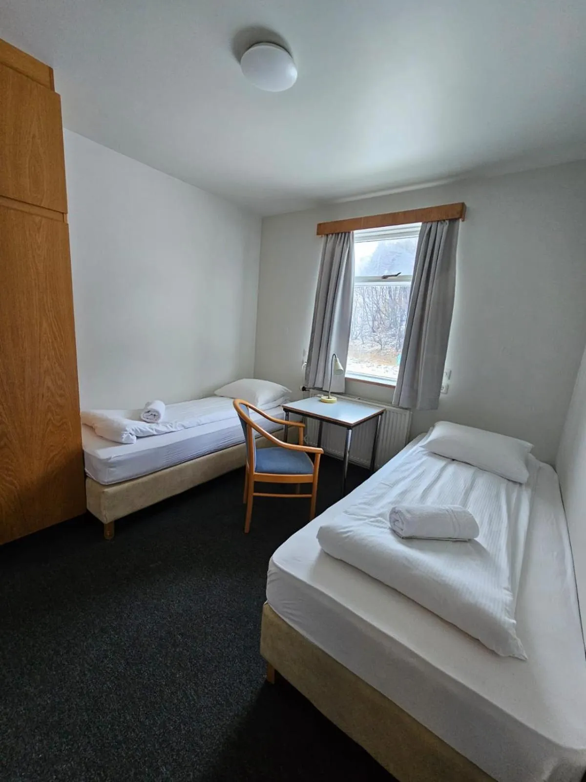 Bedroom, Bed in Skogar Hostel