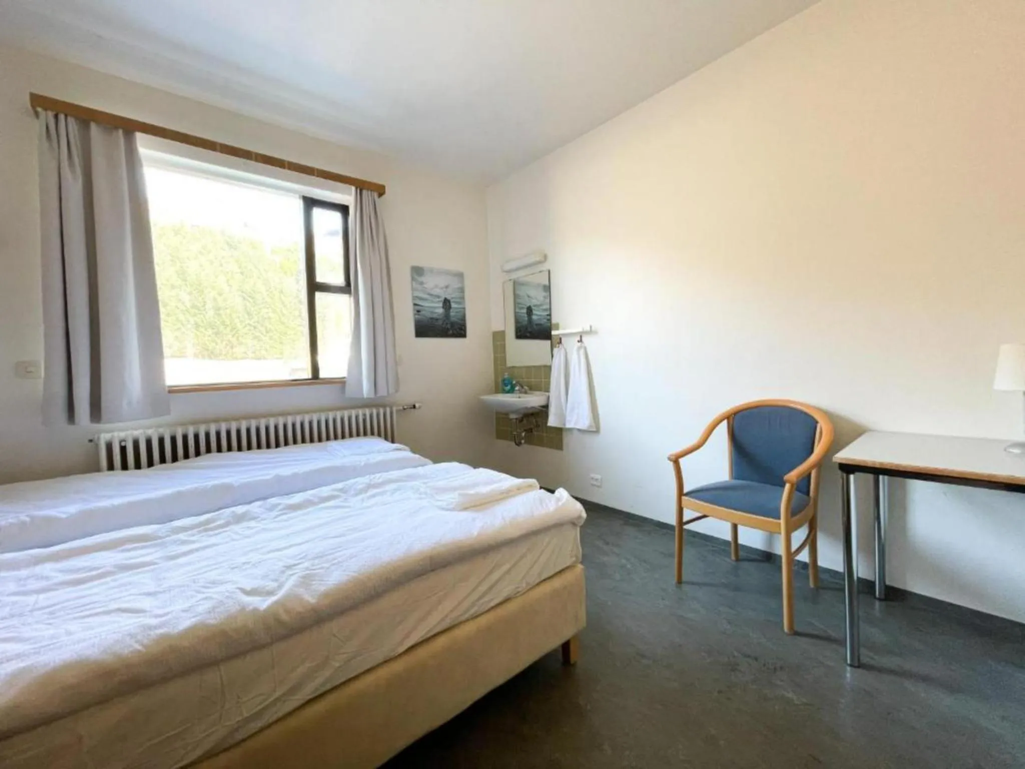 Bedroom, Bed in Skogar Hostel