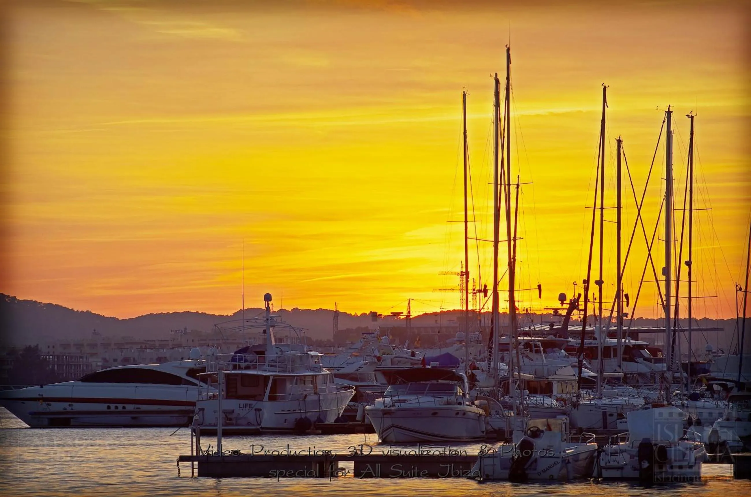 Beach in All Suite Ibiza Aparthotel