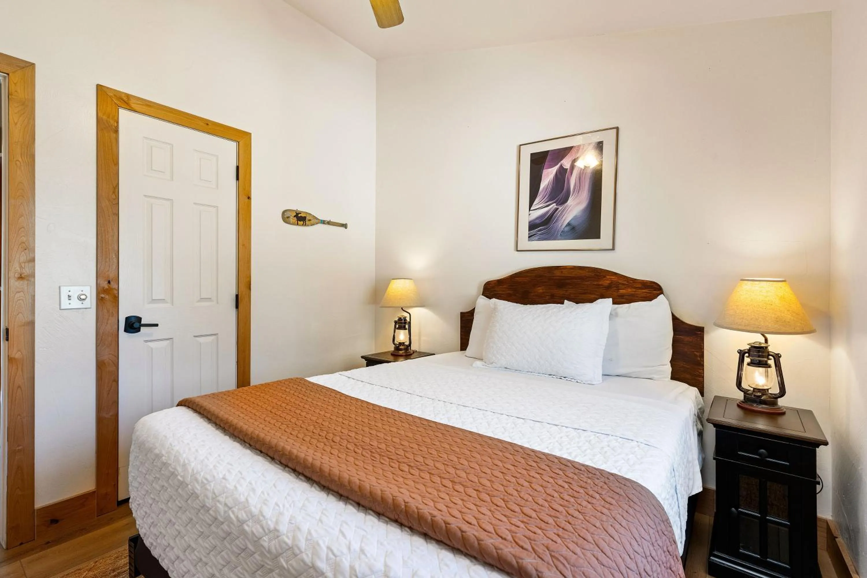 Bed in Duck Creek Village Inn