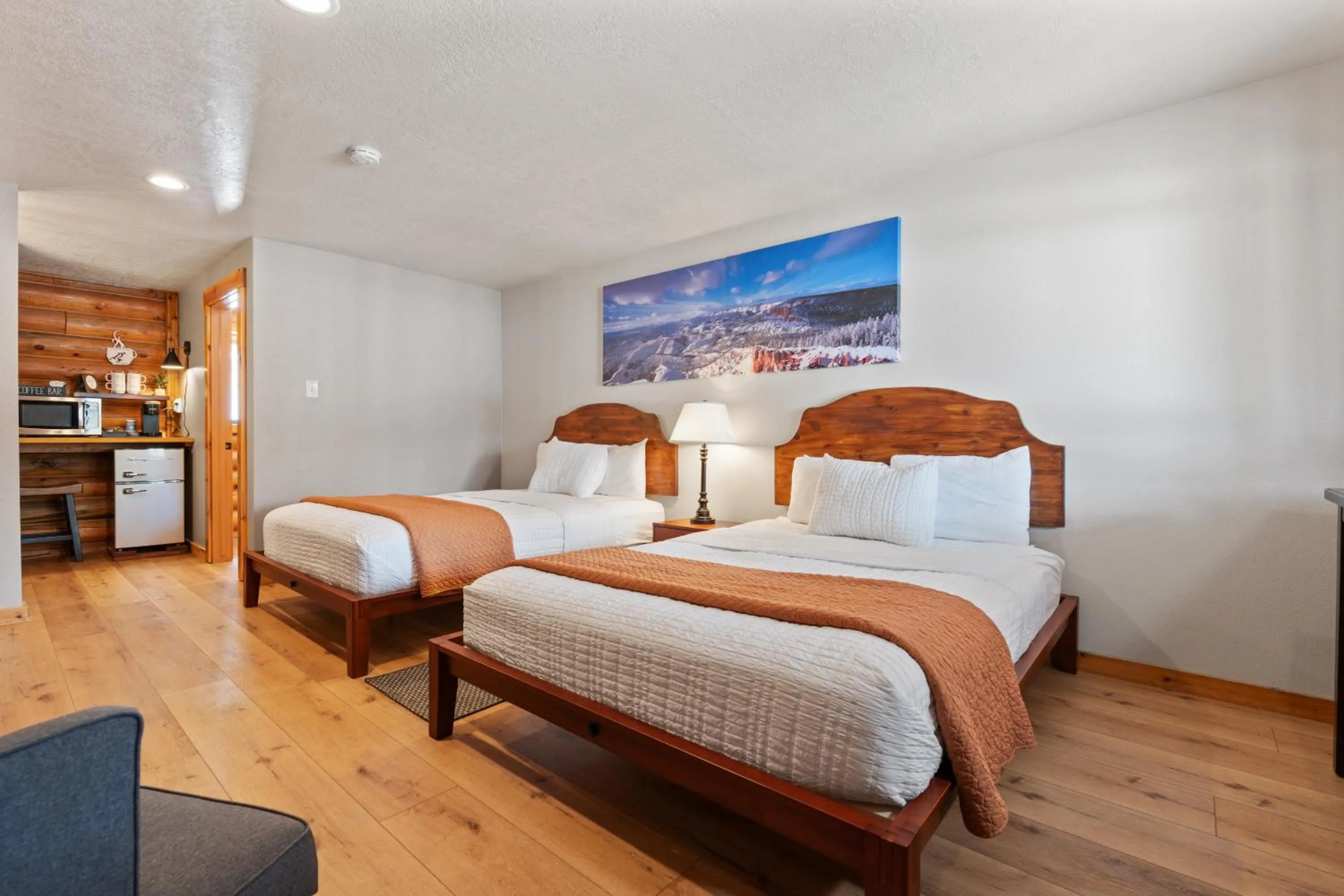 Bed in Duck Creek Village Inn