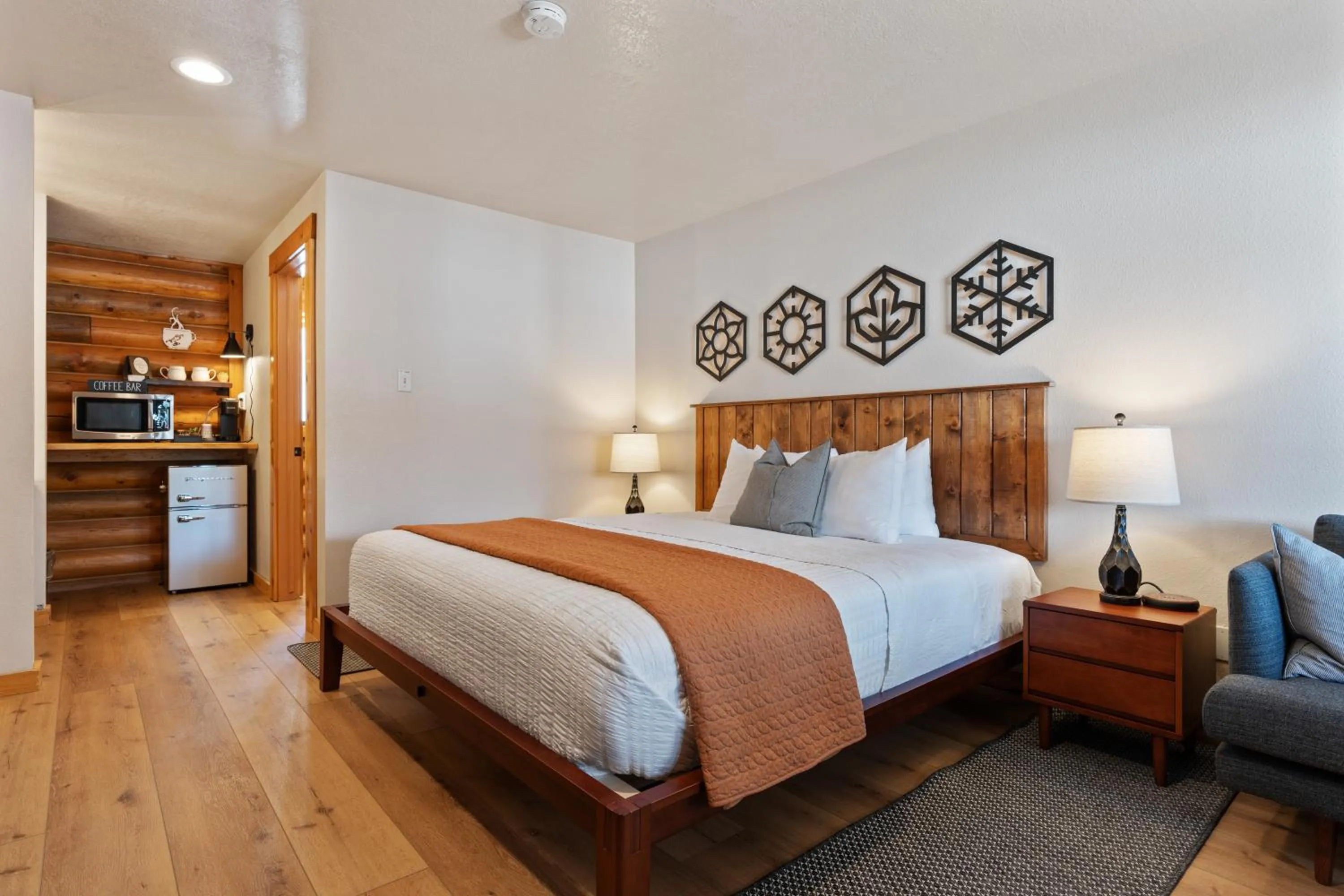 Bed in Duck Creek Village Inn