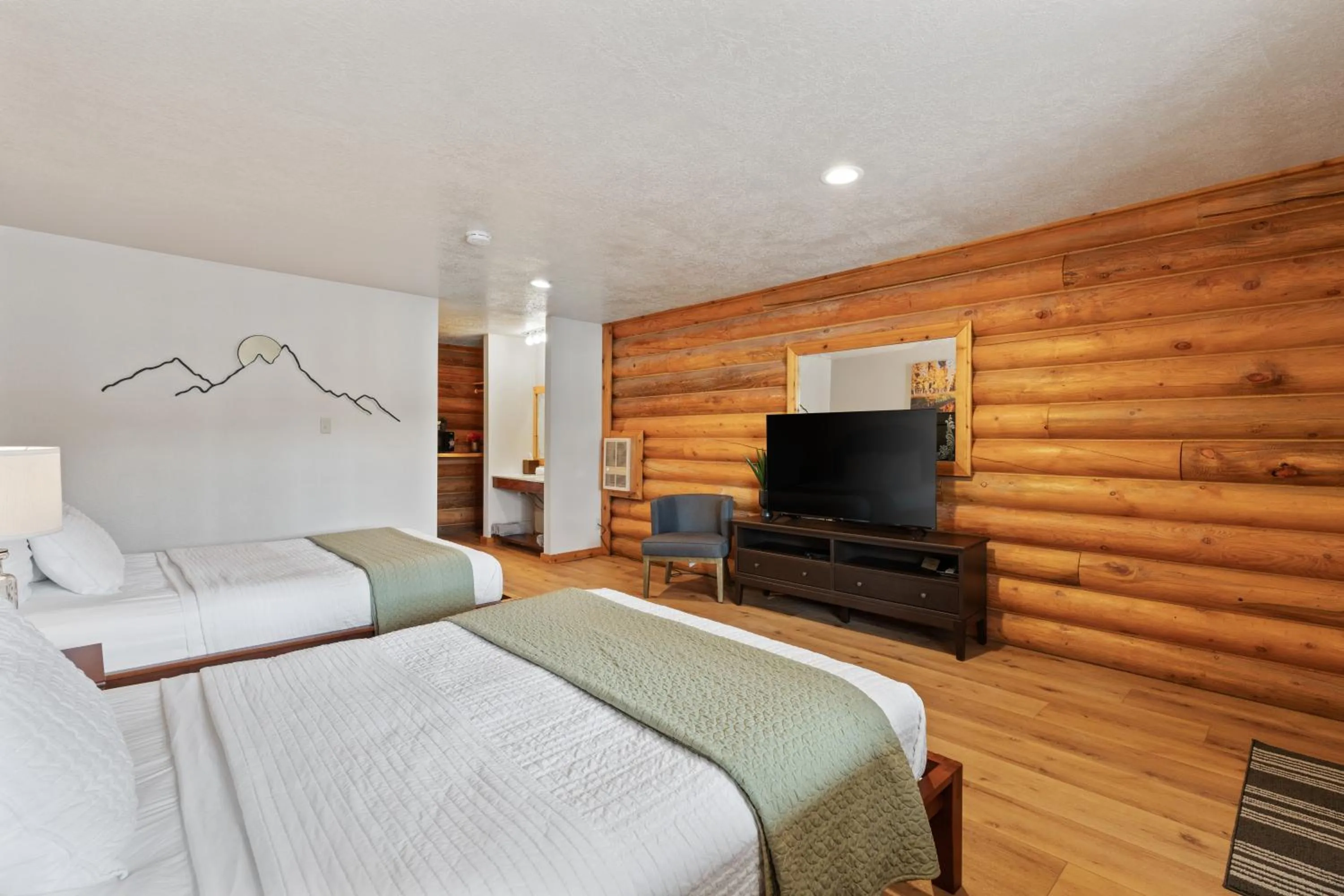 Bed in Duck Creek Village Inn