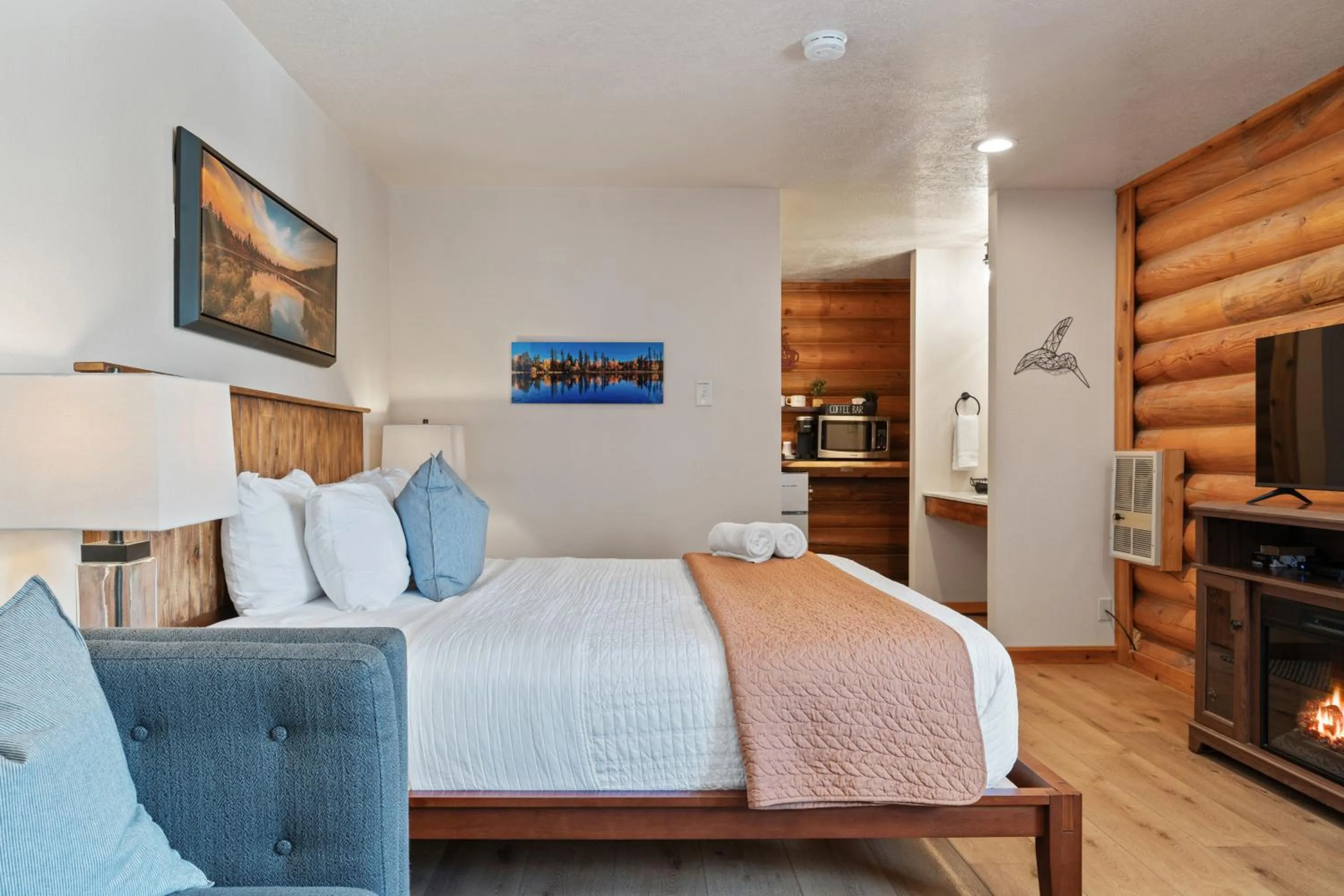 Bed in Duck Creek Village Inn