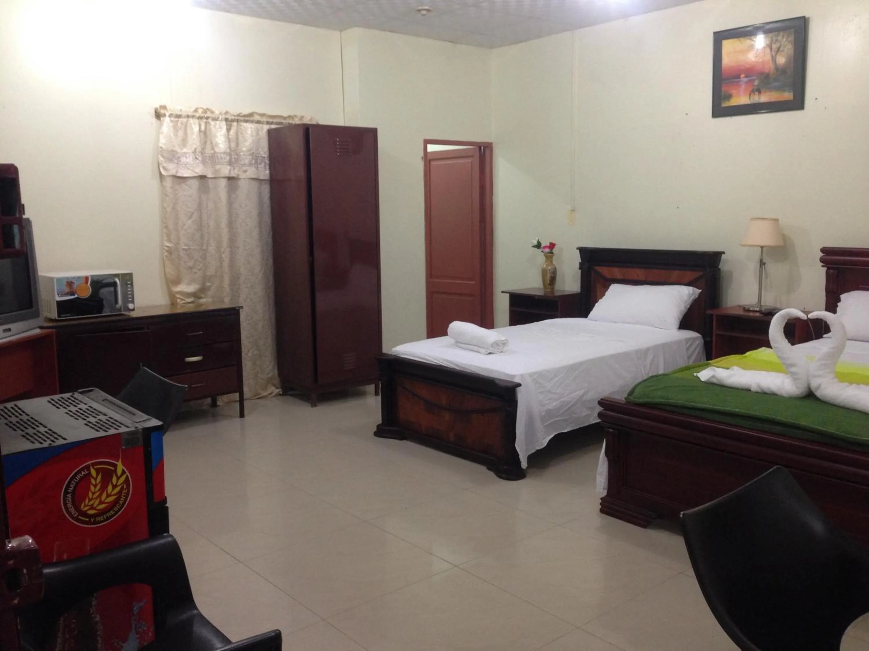 Photo of the whole room, Bed in Hotel MundialCity