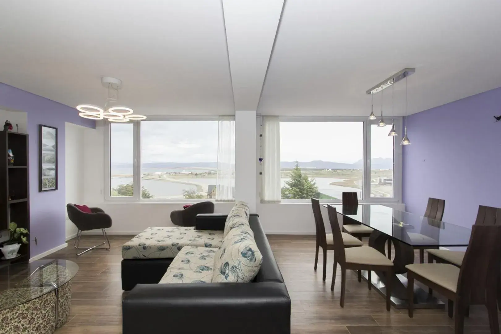 Deluxe One-Bedroom Apartment with Harbor View in Pacifico Apartamentos Deluxe One-Bedroom Apartment with Harbor View in Pacifico Apartamentos