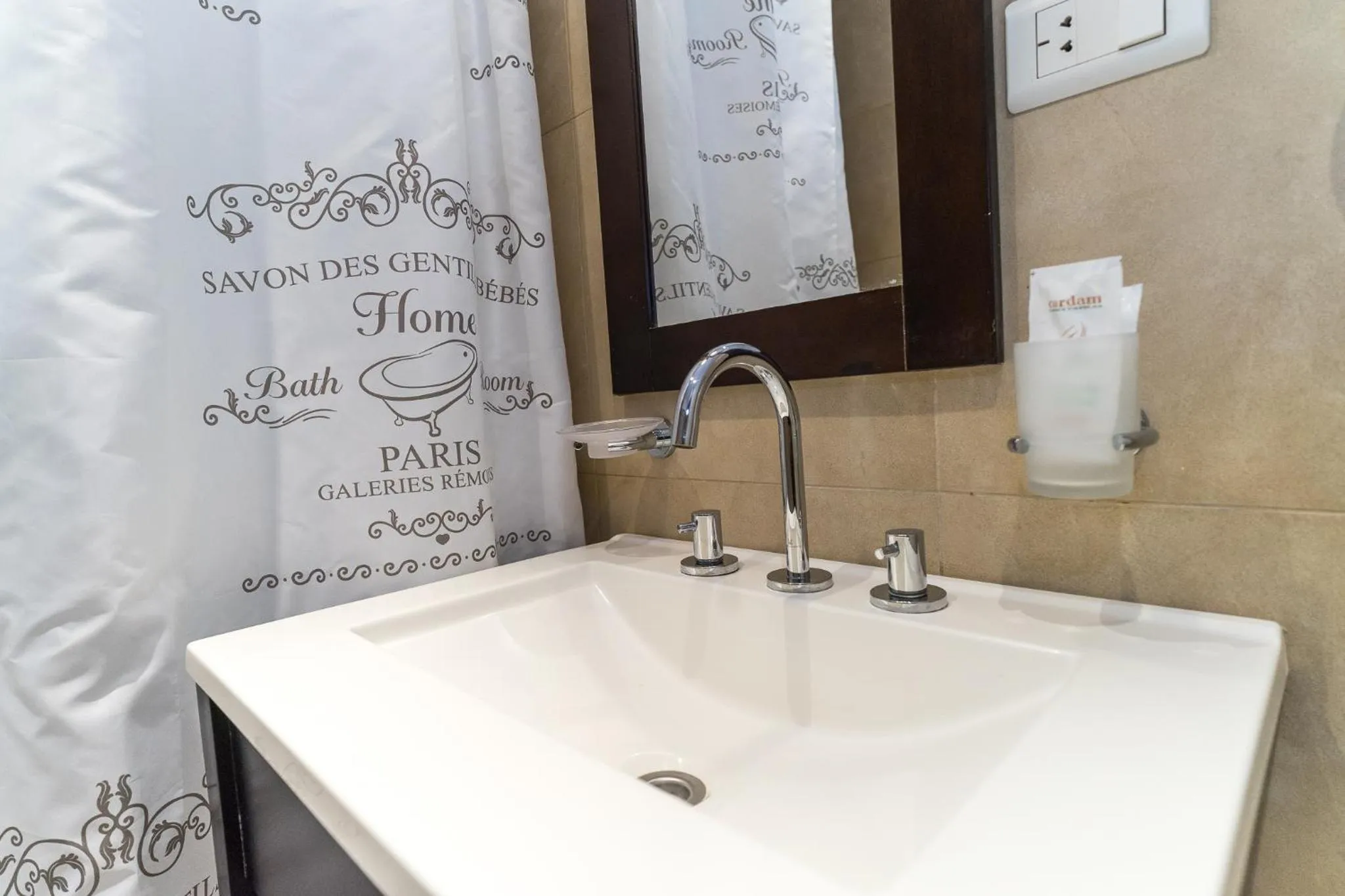 Bathroom in Pacifico Apartamentos