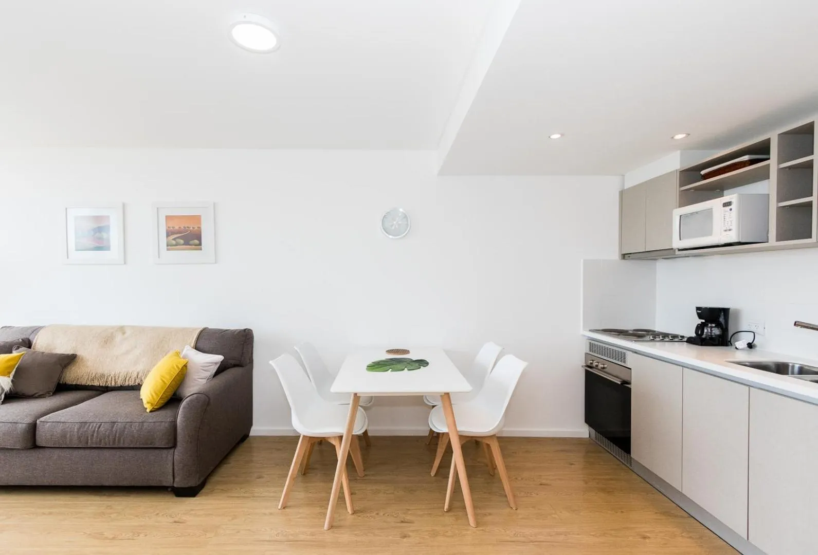 Dining area in Pacifico Apartamentos