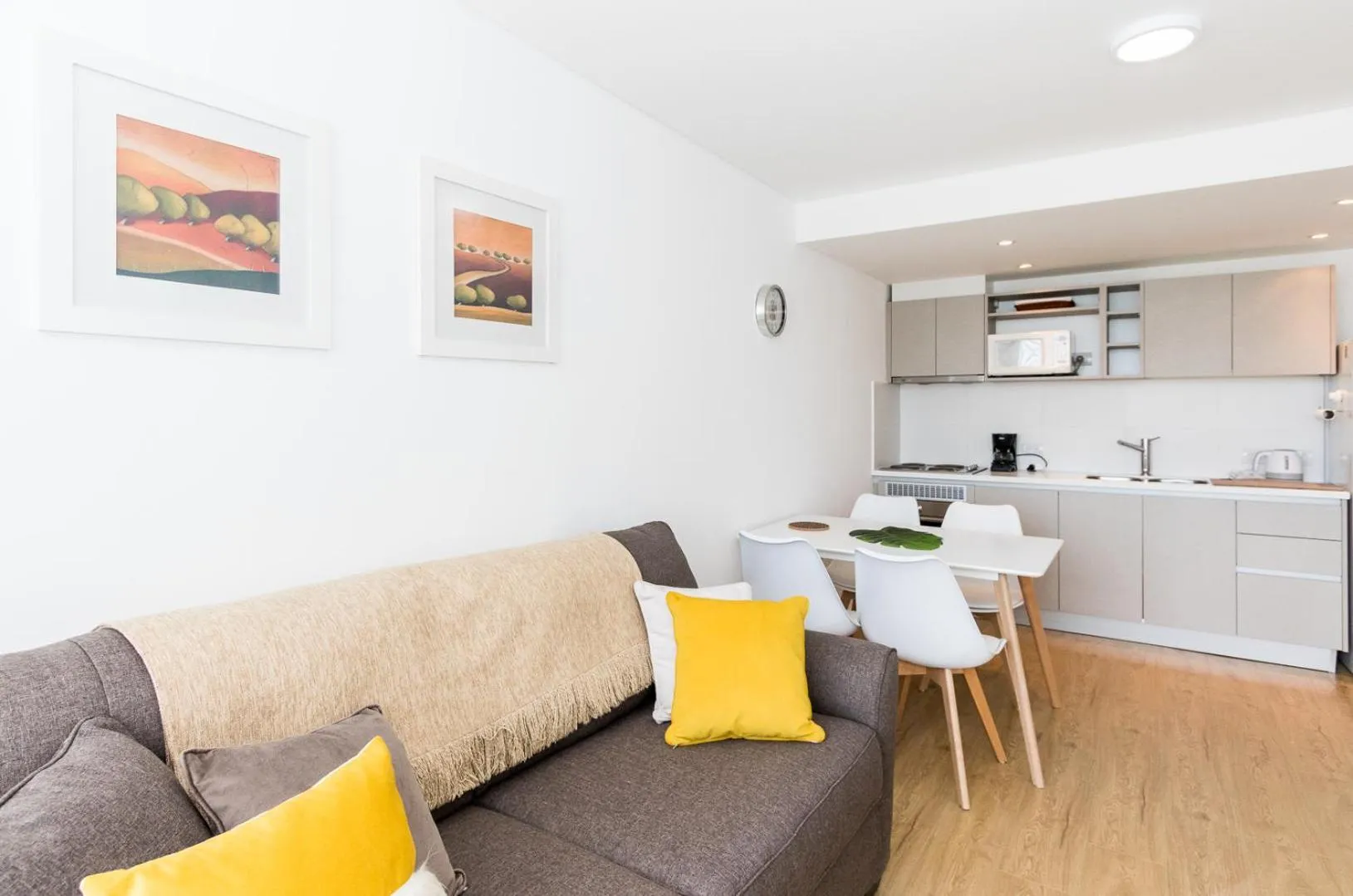 Living room in Pacifico Apartamentos