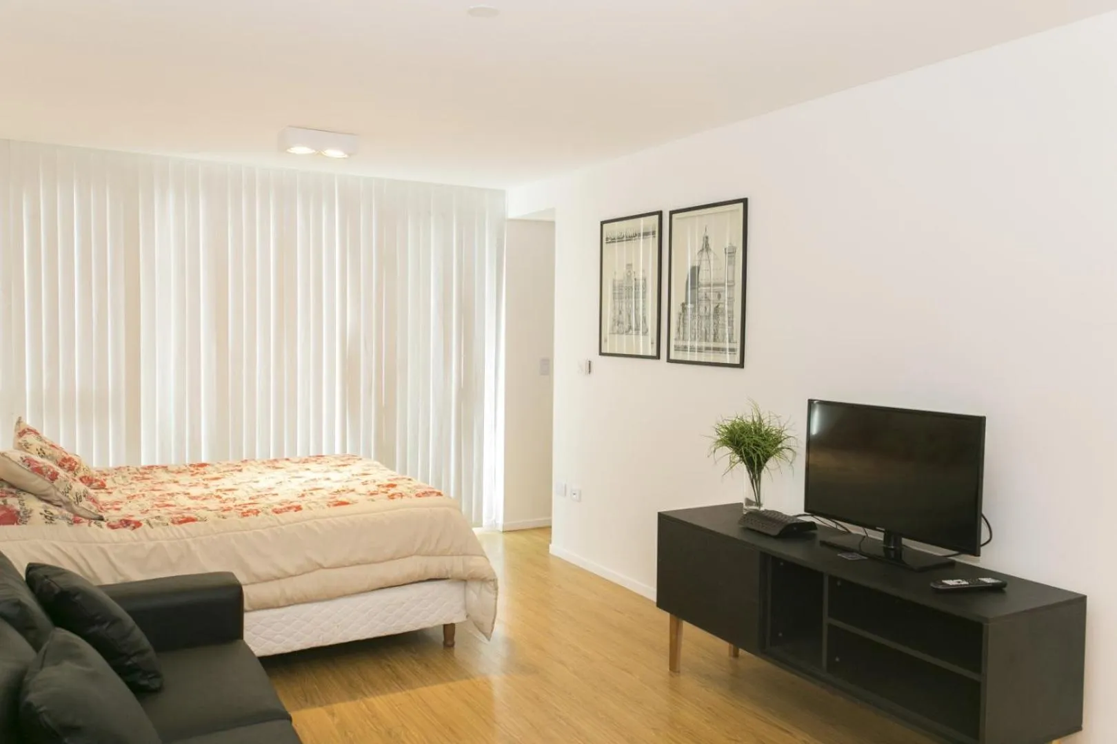 Bed in Pacifico Apartamentos