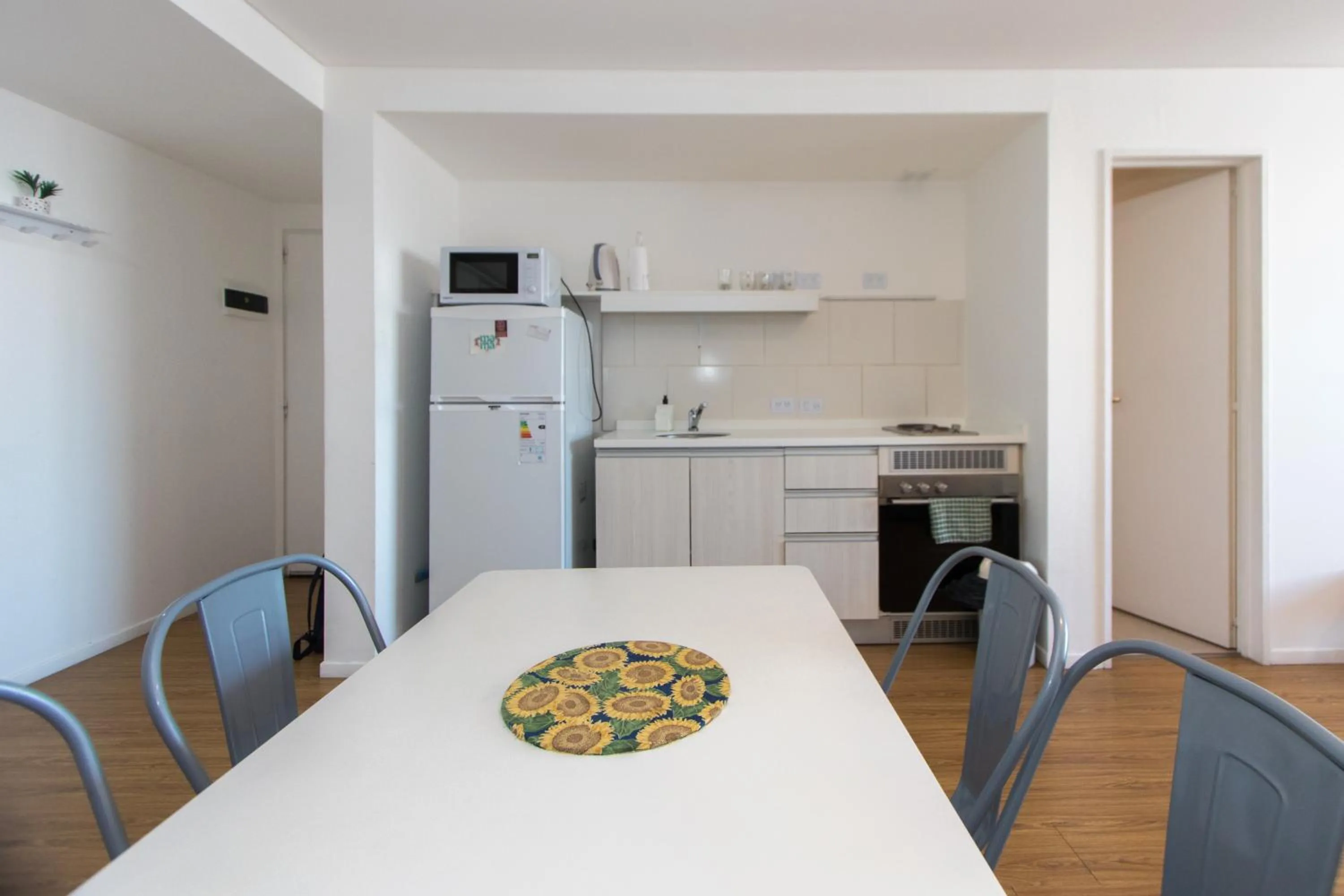 Dining area in Pacifico Apartamentos