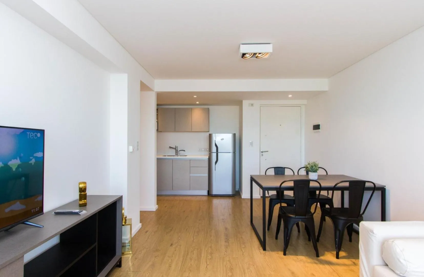 Kitchen or kitchenette in Pacifico Apartamentos