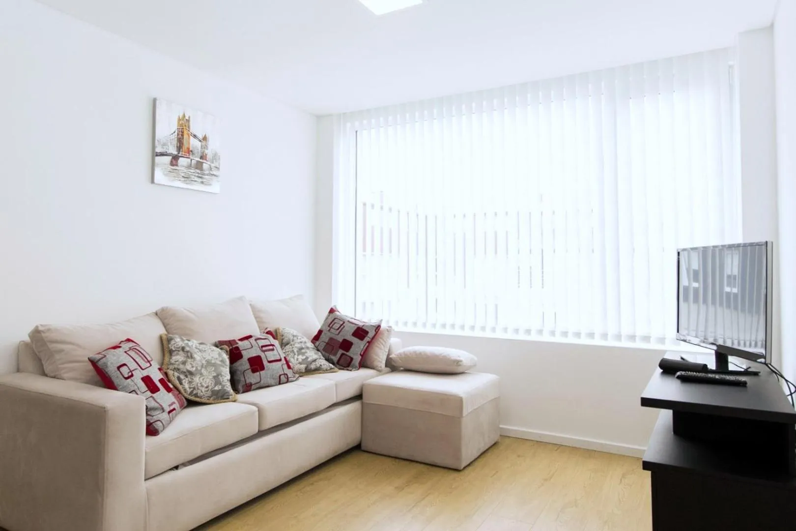 Living room in Pacifico Apartamentos