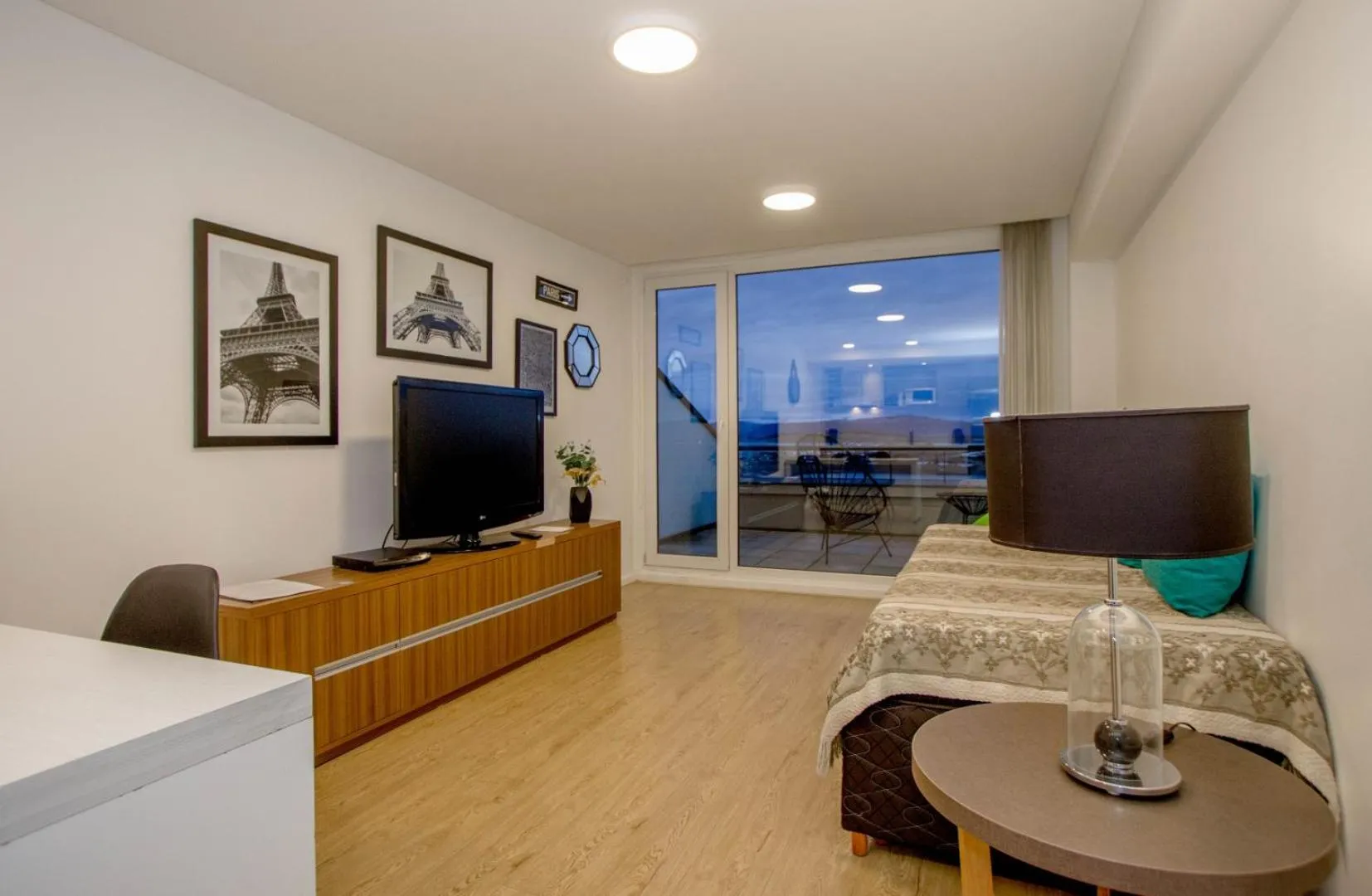 Living room in Pacifico Apartamentos