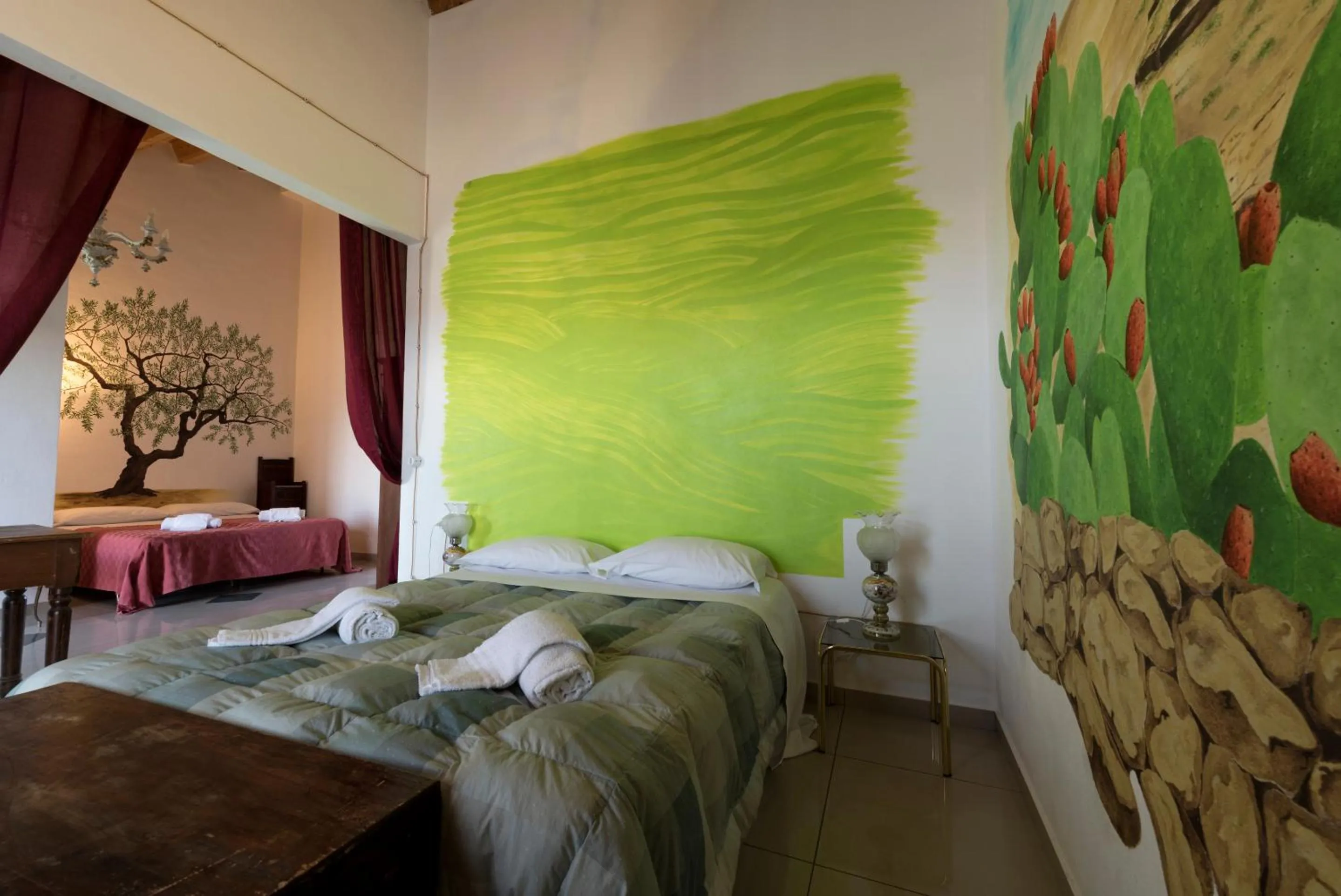 Photo of the whole room, Bed in La Casa Rossa Country House