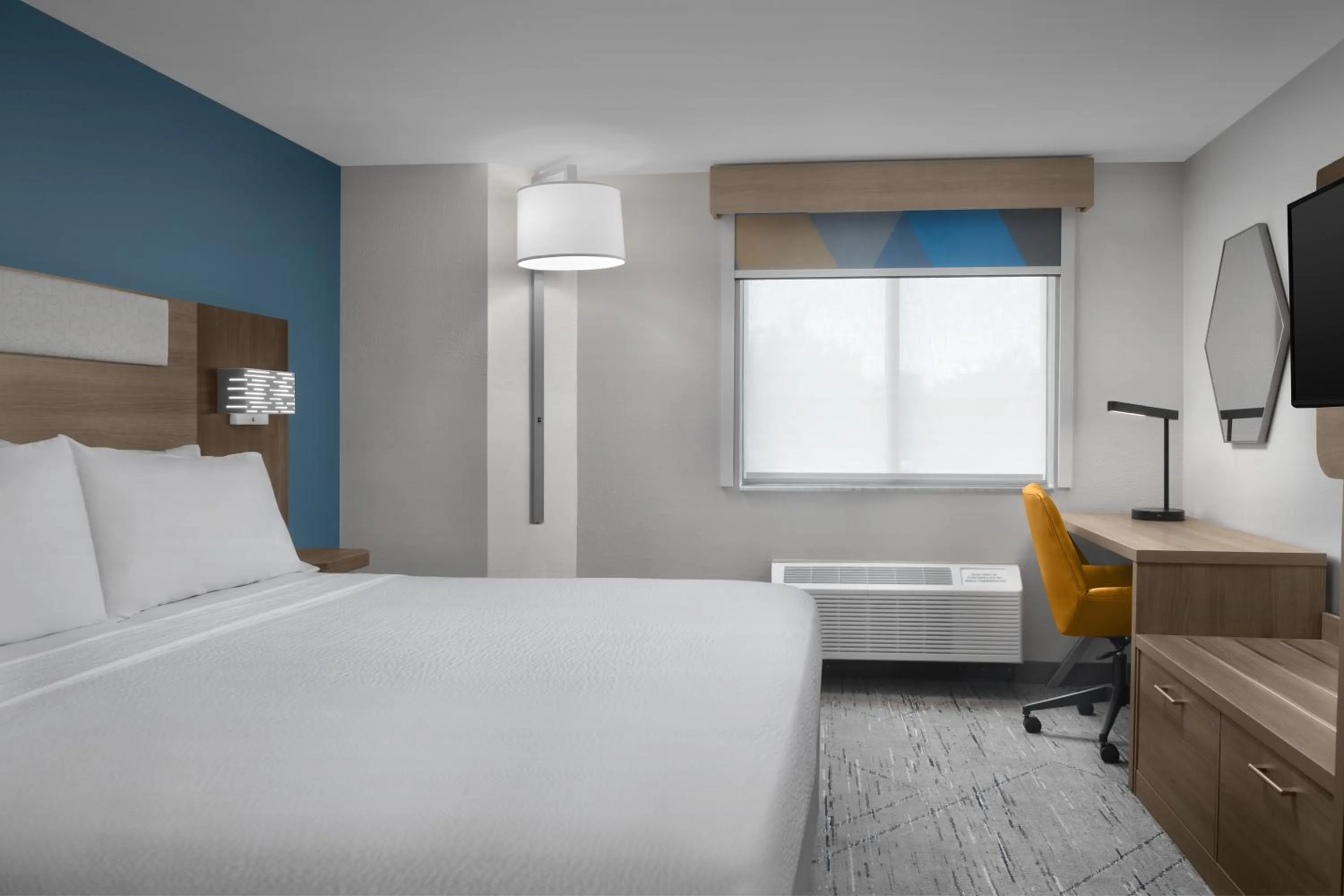 Bedroom, Bed in Holiday Inn Express Baltimore - BWI Airport NE by IHG
