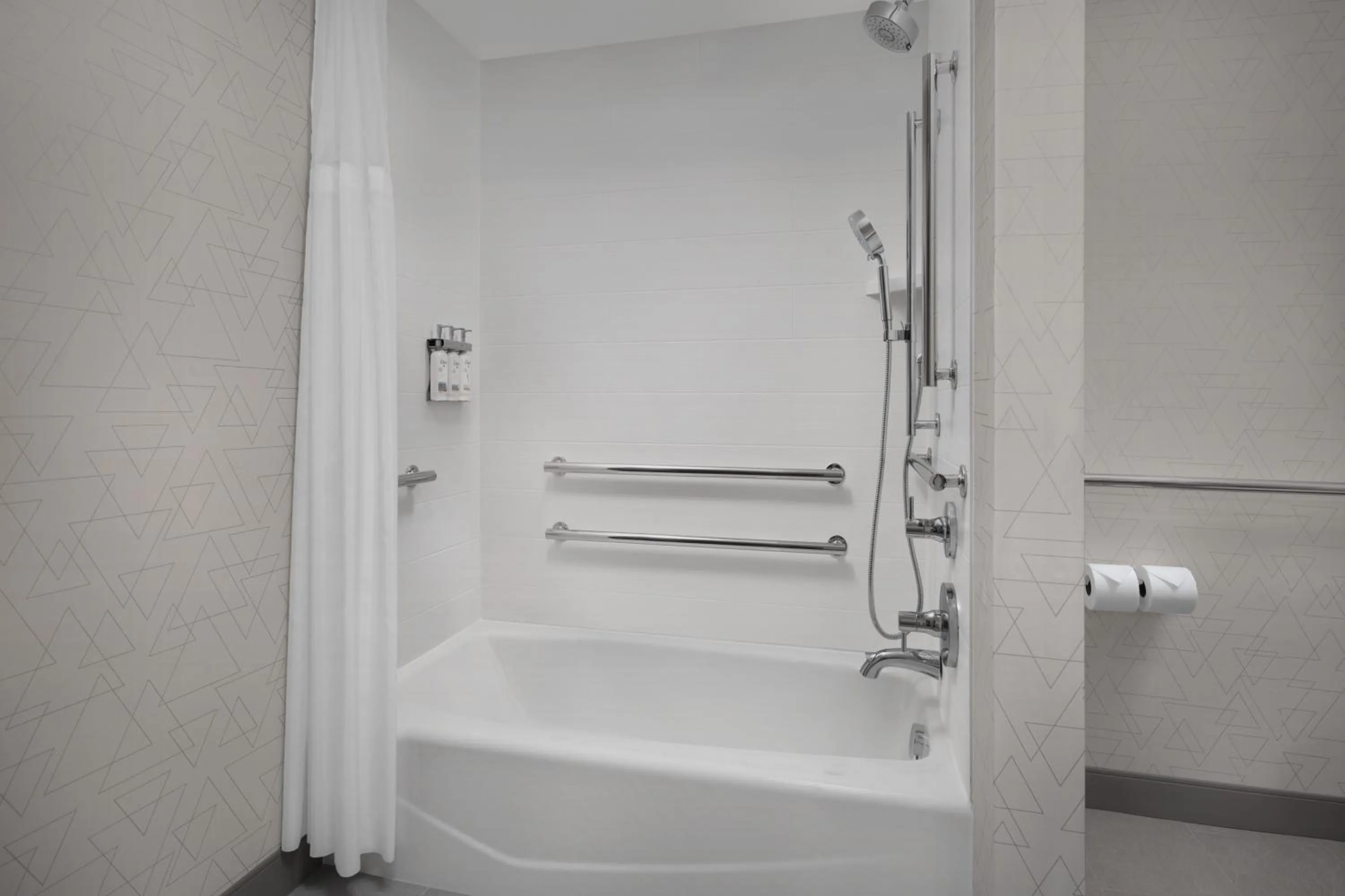 Bathroom in Holiday Inn Express Baltimore - BWI Airport NE by IHG