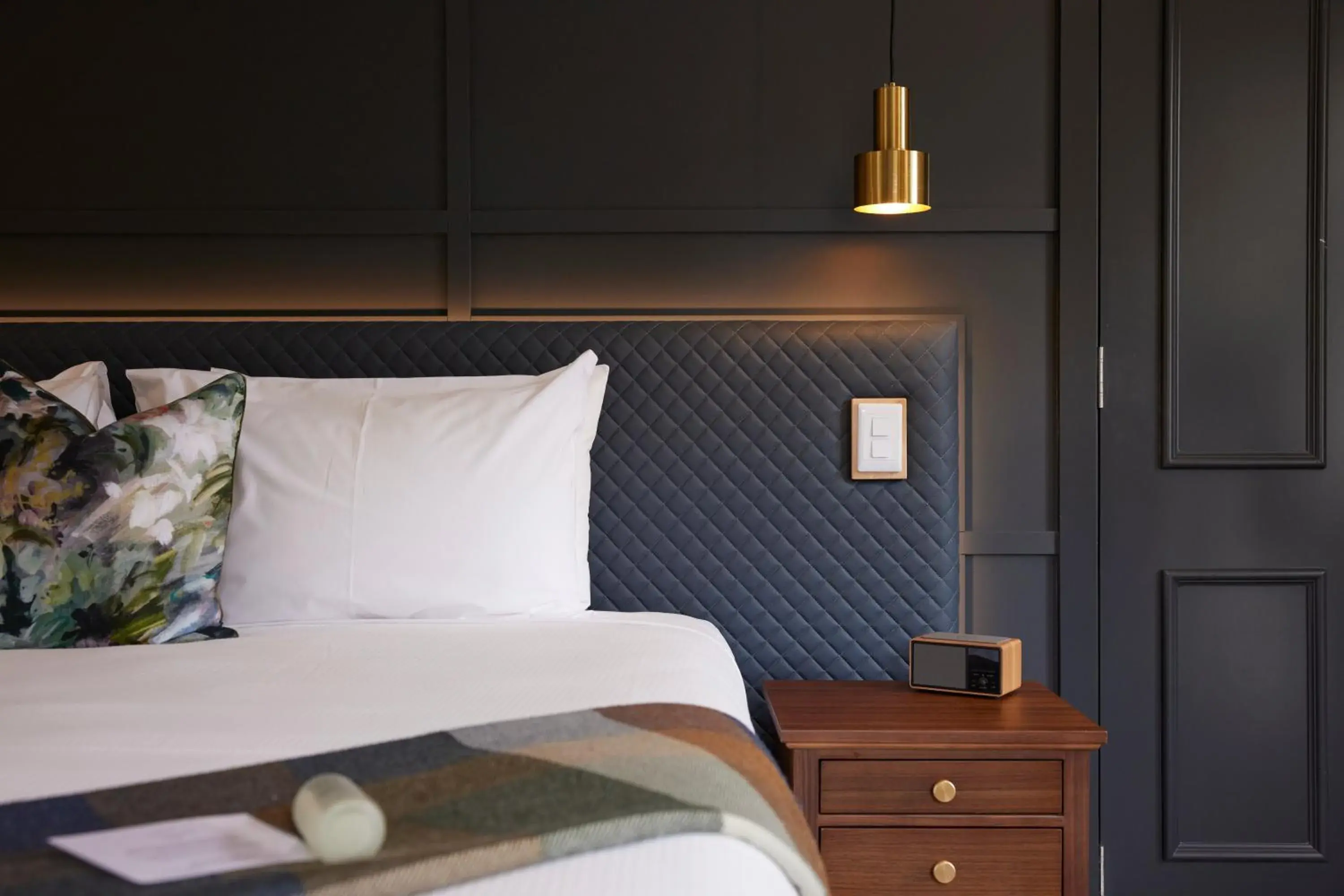 King Suite - single occupancy in The Clements Hotel King Suite - single occupancy in The Clements Hotel