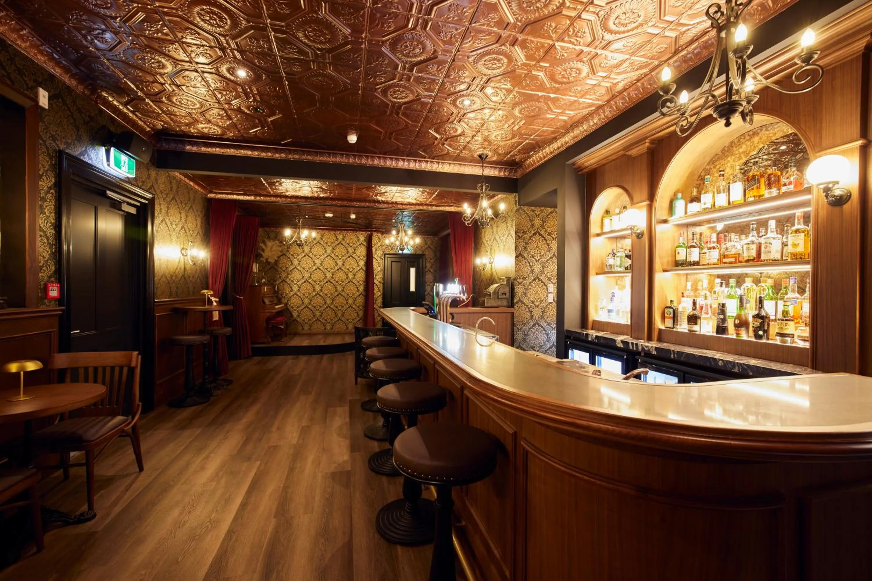 Lounge or bar in The Clements Hotel