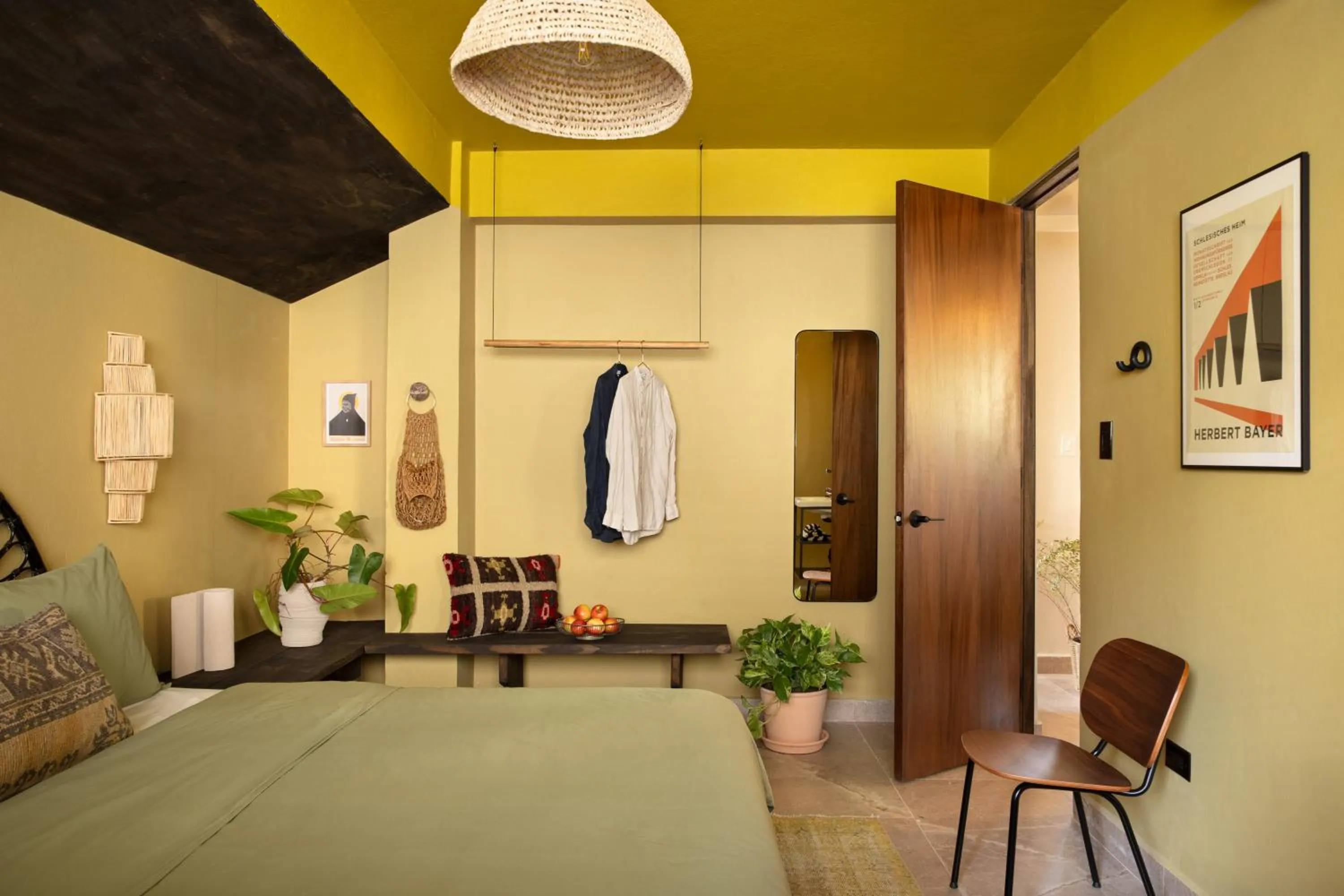 Photo of the whole room, Bed in MARU by DW