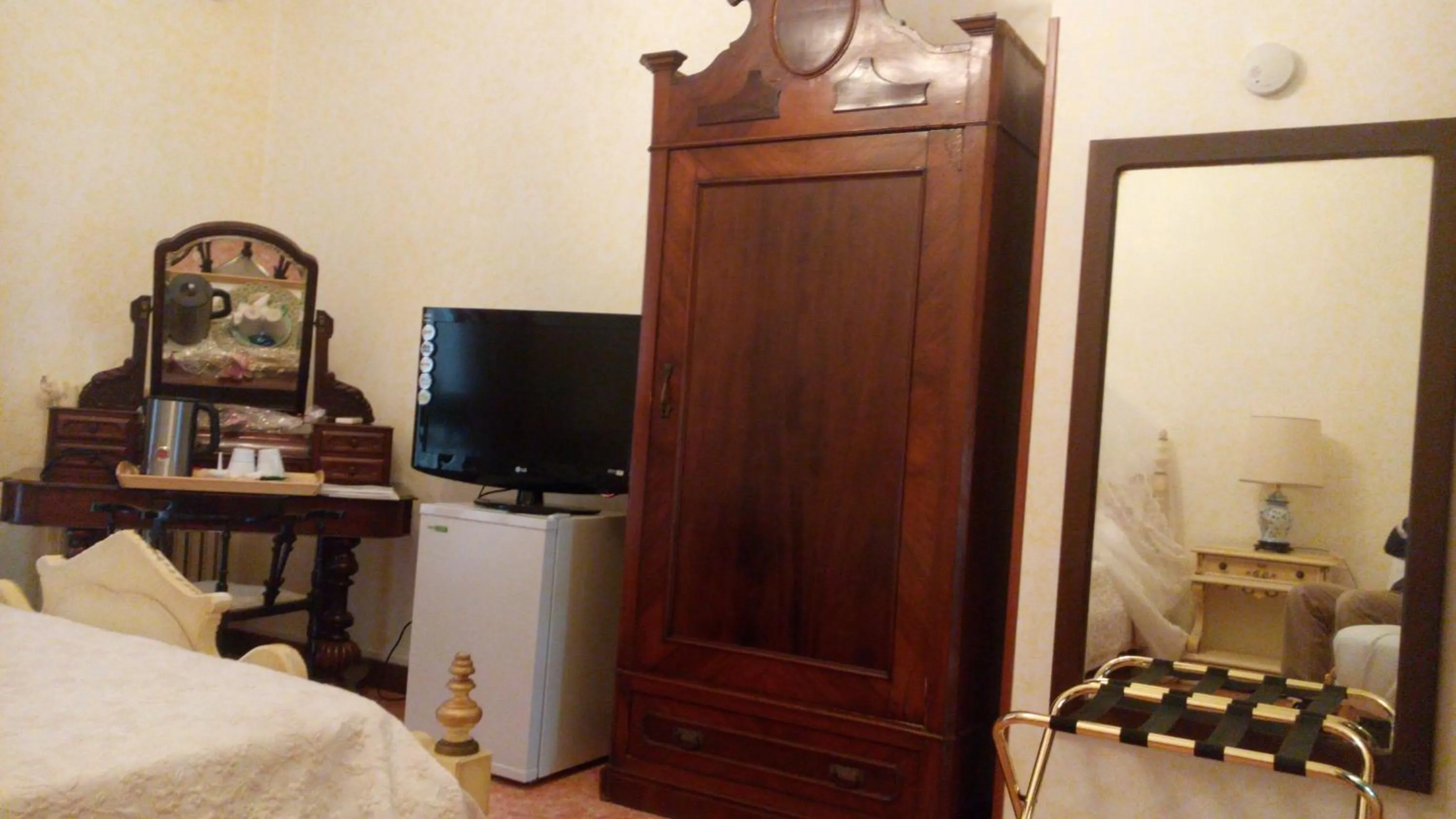 Bed in B&B Vittoria Colonna