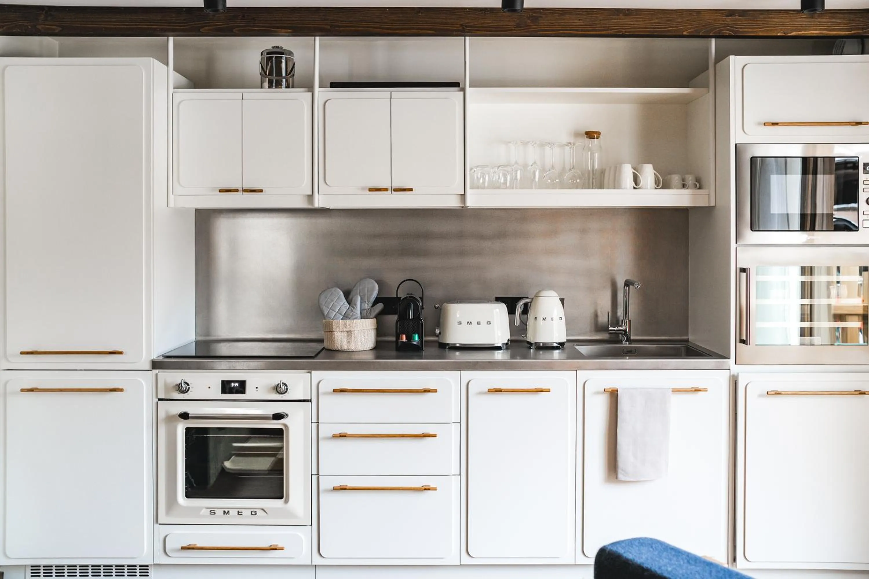 Coffee/tea facilities in Appartements de l'Héliopic