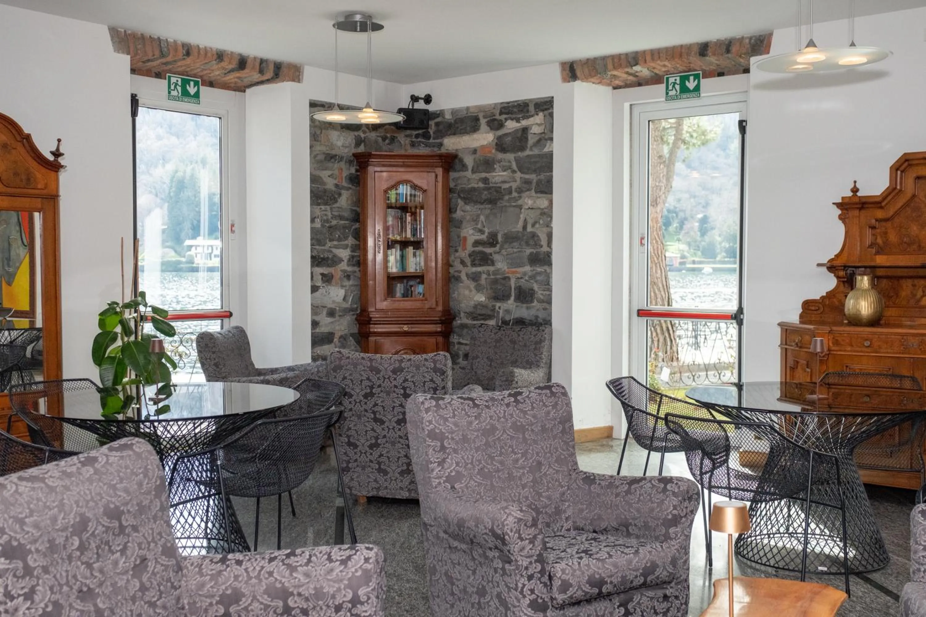 Lounge or bar in Hotel Lenno