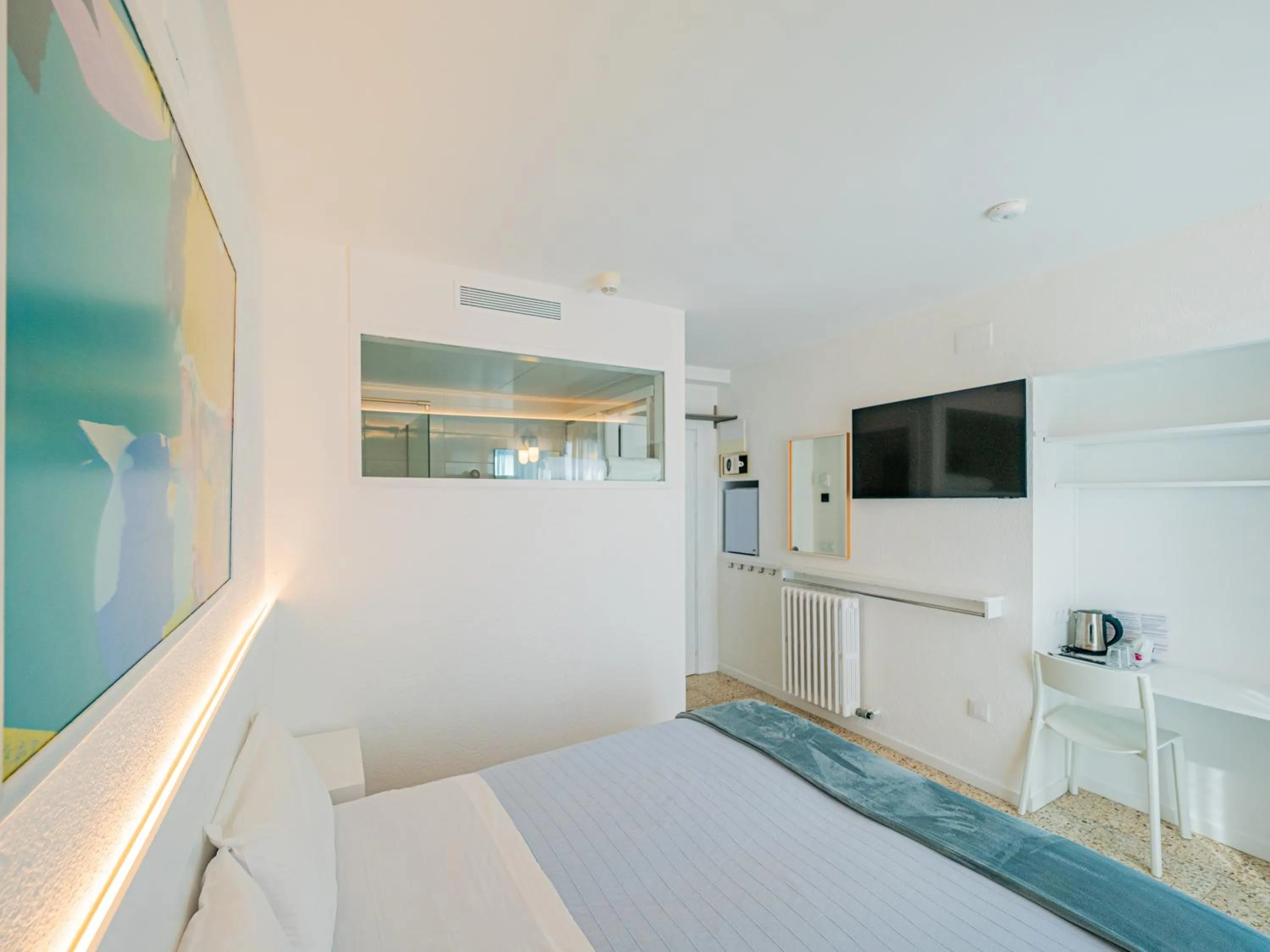 Bed in Hostal Marina Cadaqués