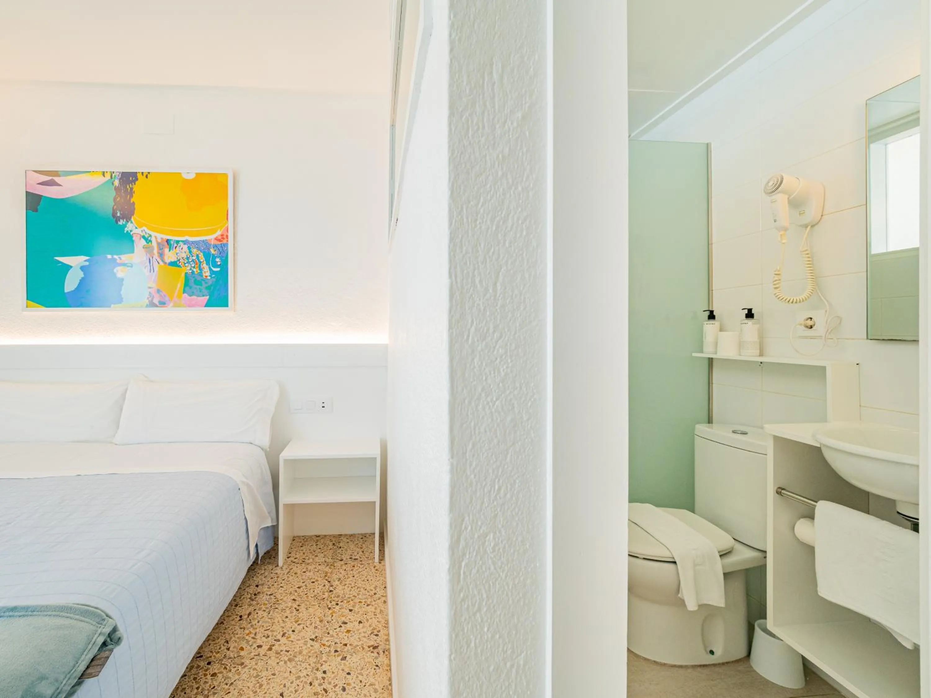 Bathroom, Bed in Hostal Marina Cadaqués