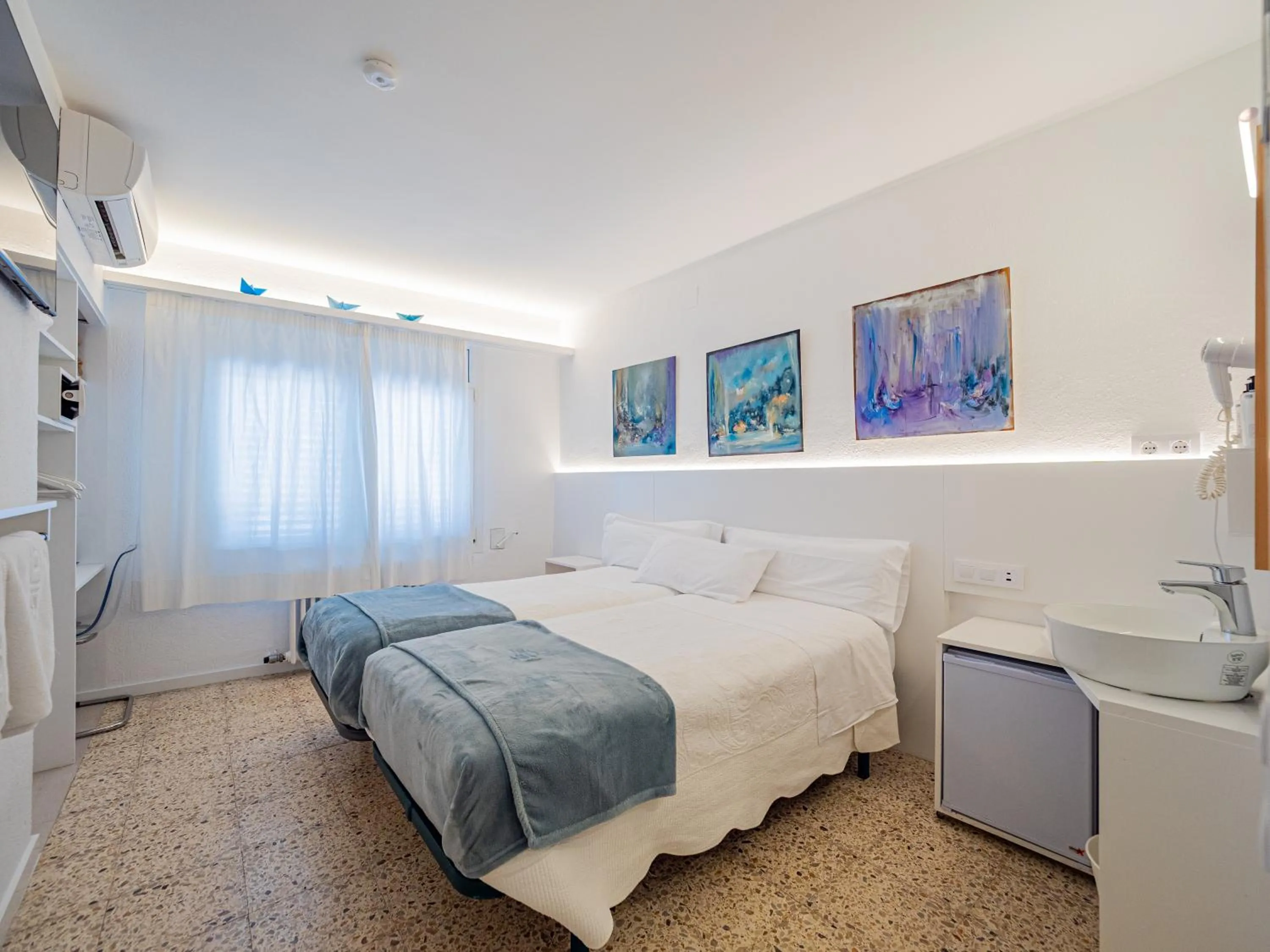 Bed in Hostal Marina Cadaqués