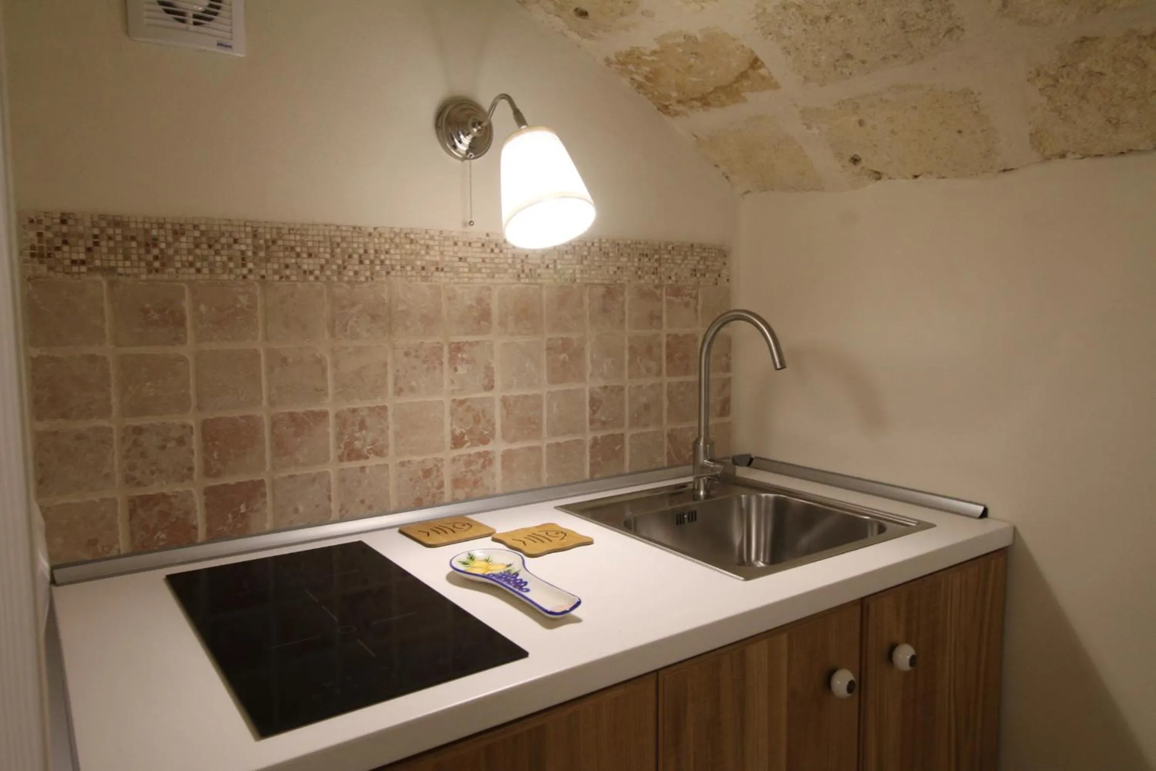 Dining area in HolidayMonopoli