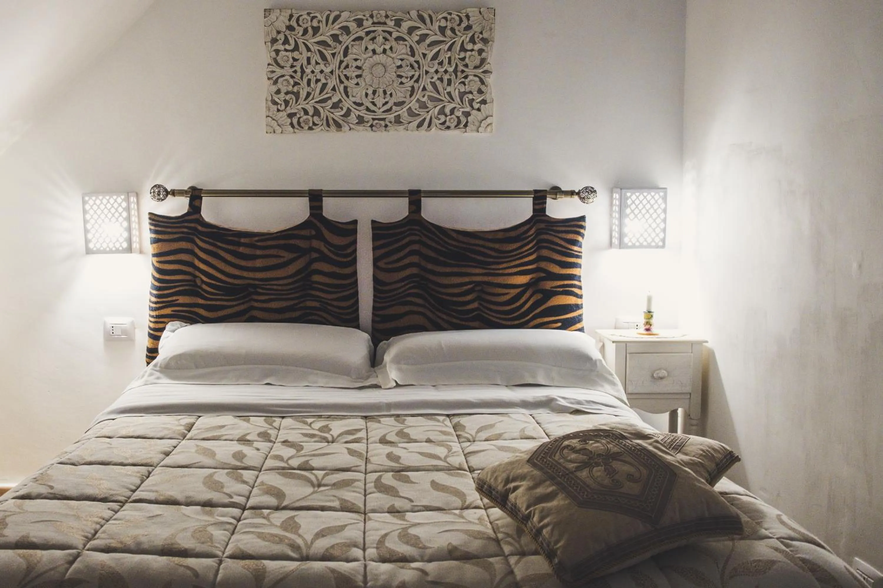 Bed in HolidayMonopoli