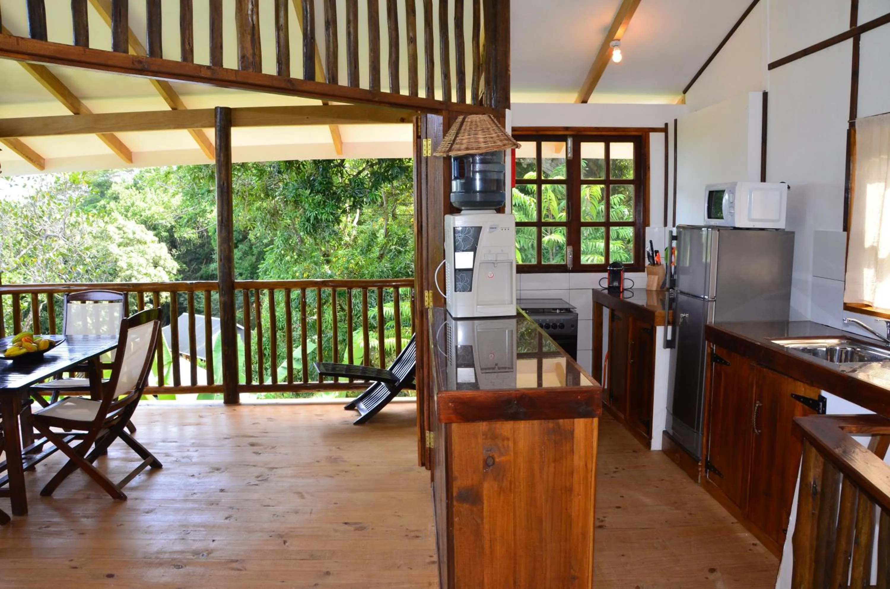 Kitchen or kitchenette in Kaz Ladouceur