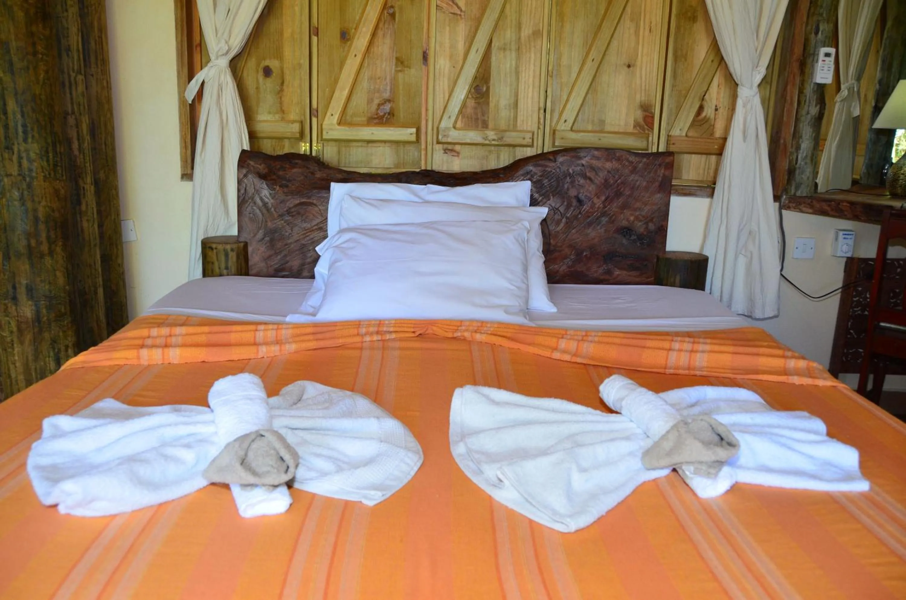 Bed in Kaz Ladouceur