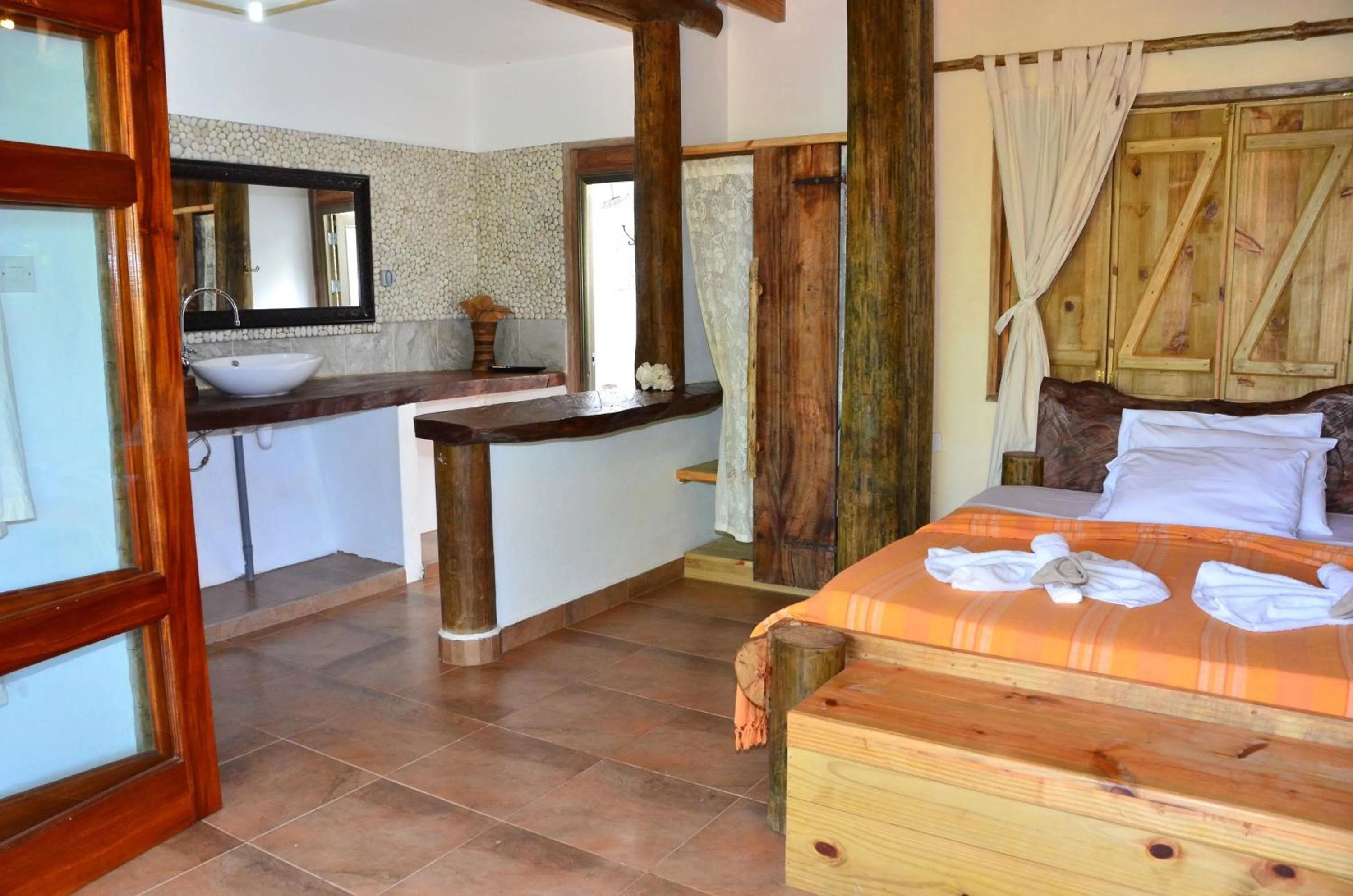 Bed in Kaz Ladouceur