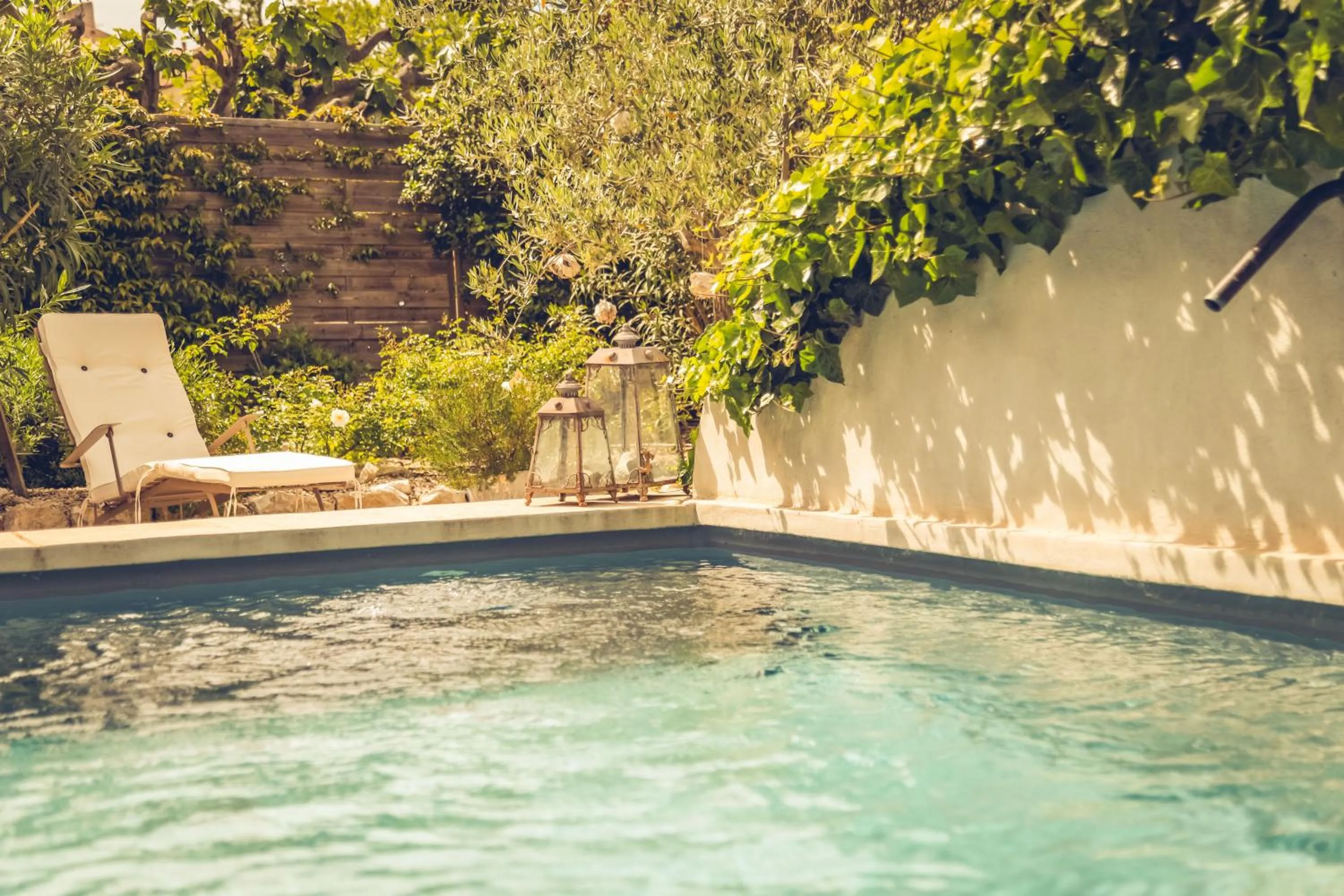 Garden in CHAMBRES D'HÔTES L'Oréliane en Provence Adults Only