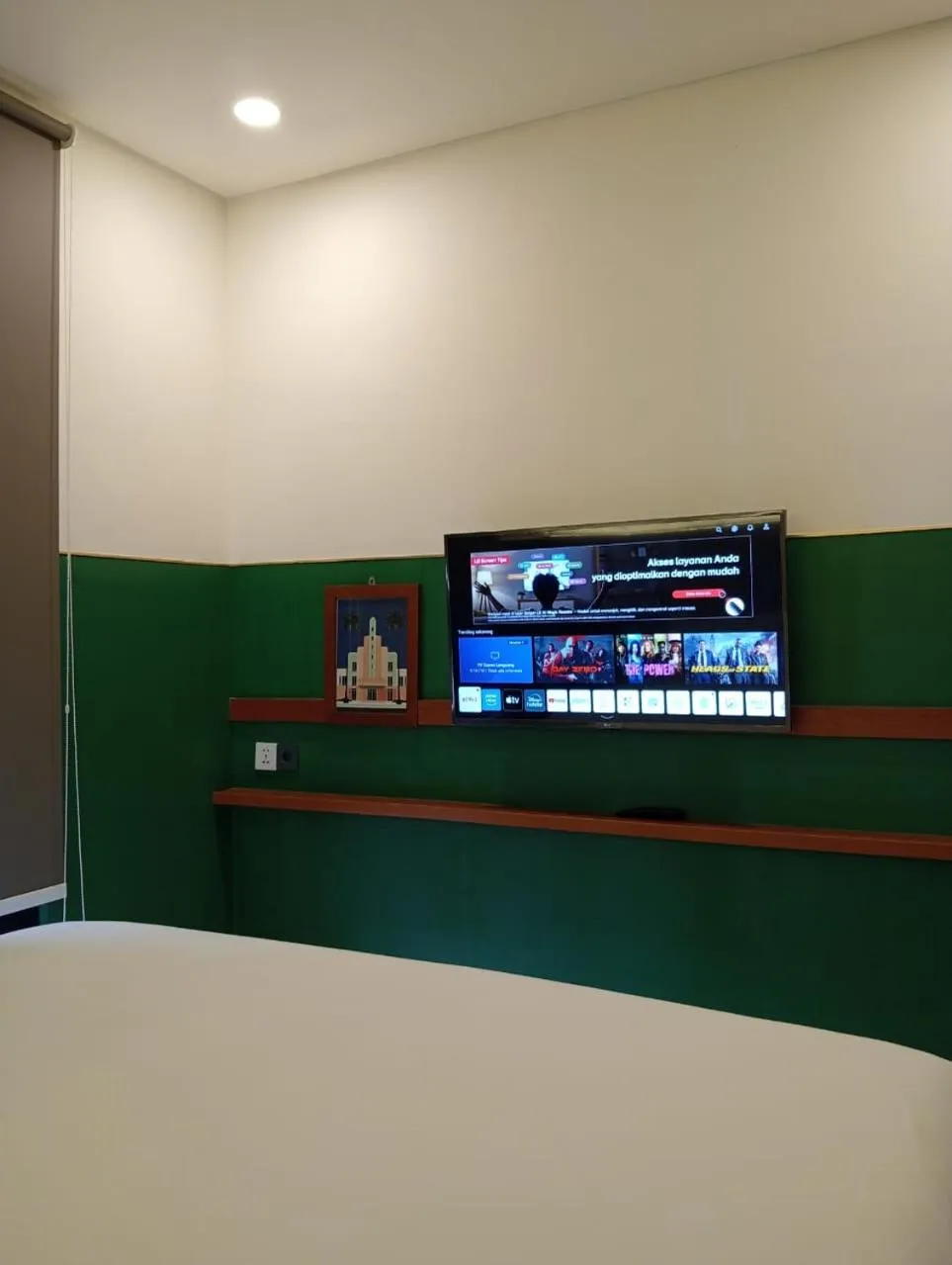 TV and multimedia in Liberta Malioboro North