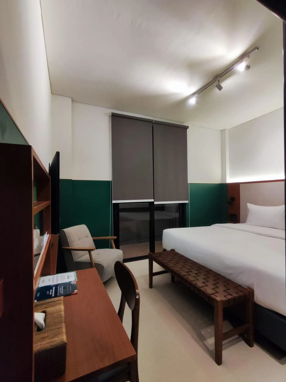 Photo of the whole room, Bed in Liberta Malioboro North