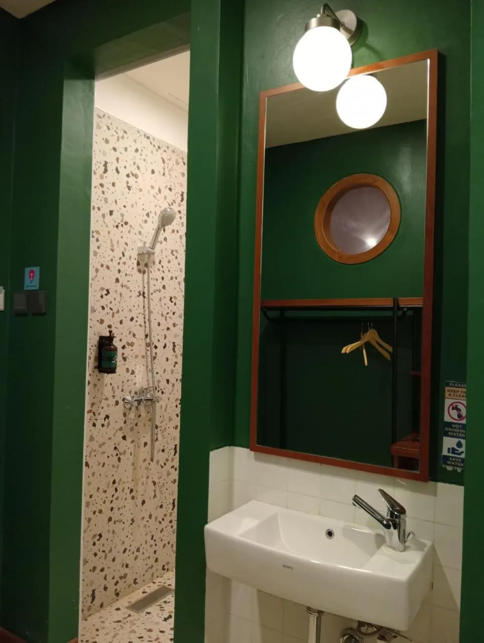 Bathroom in Liberta Malioboro North