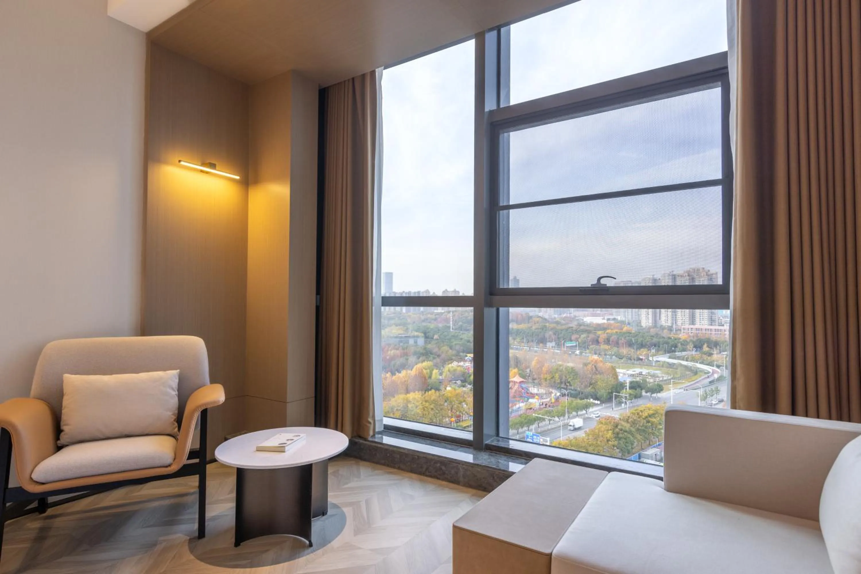 Atour S Hotel Wuhan Garden Expo