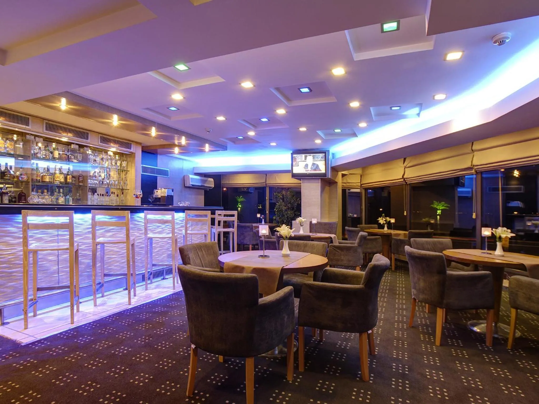 Lounge or bar in Best Western Plus Hotel Konak