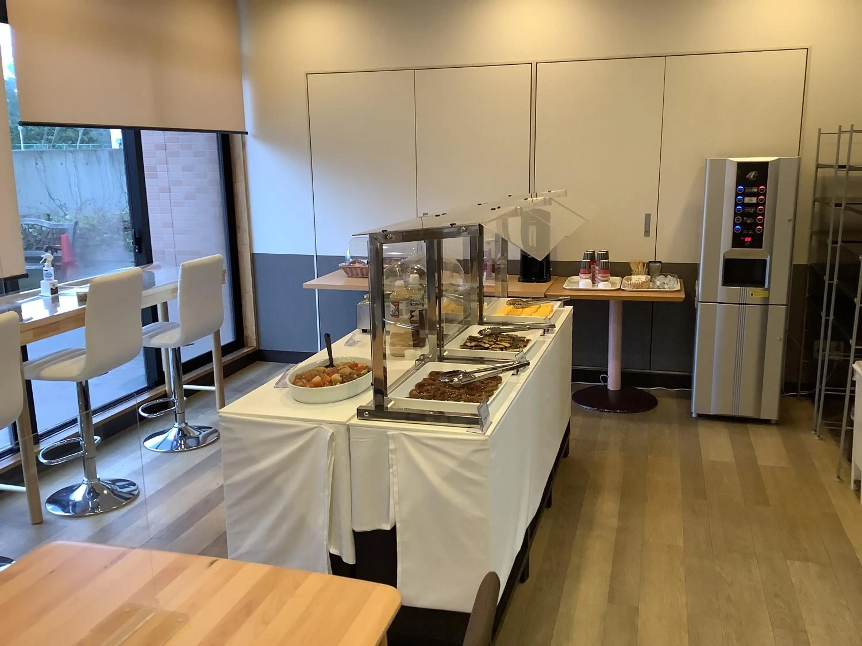 Restaurant/places to eat in HOTEL BB fast Yonezawa