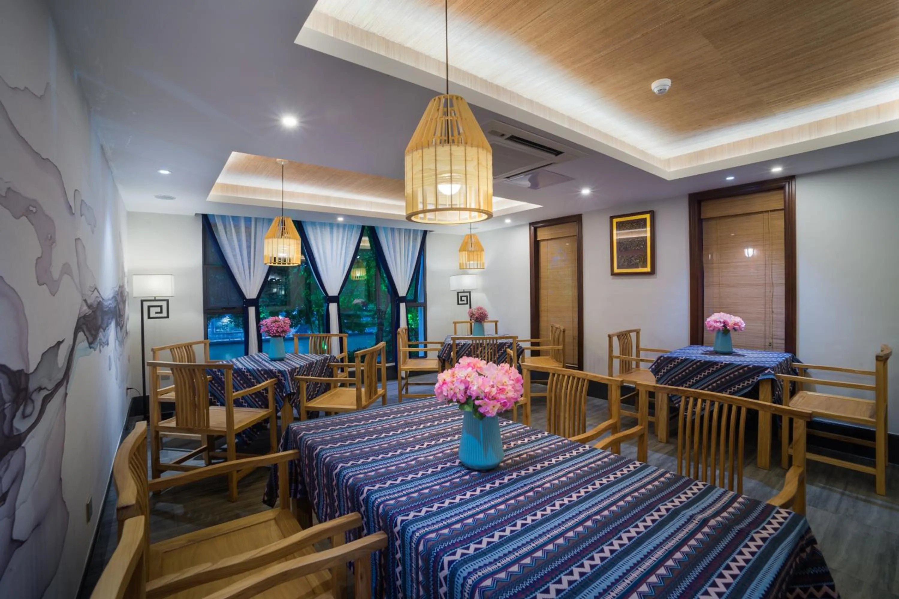 Lounge or bar in Riverside Inn Guilin Central