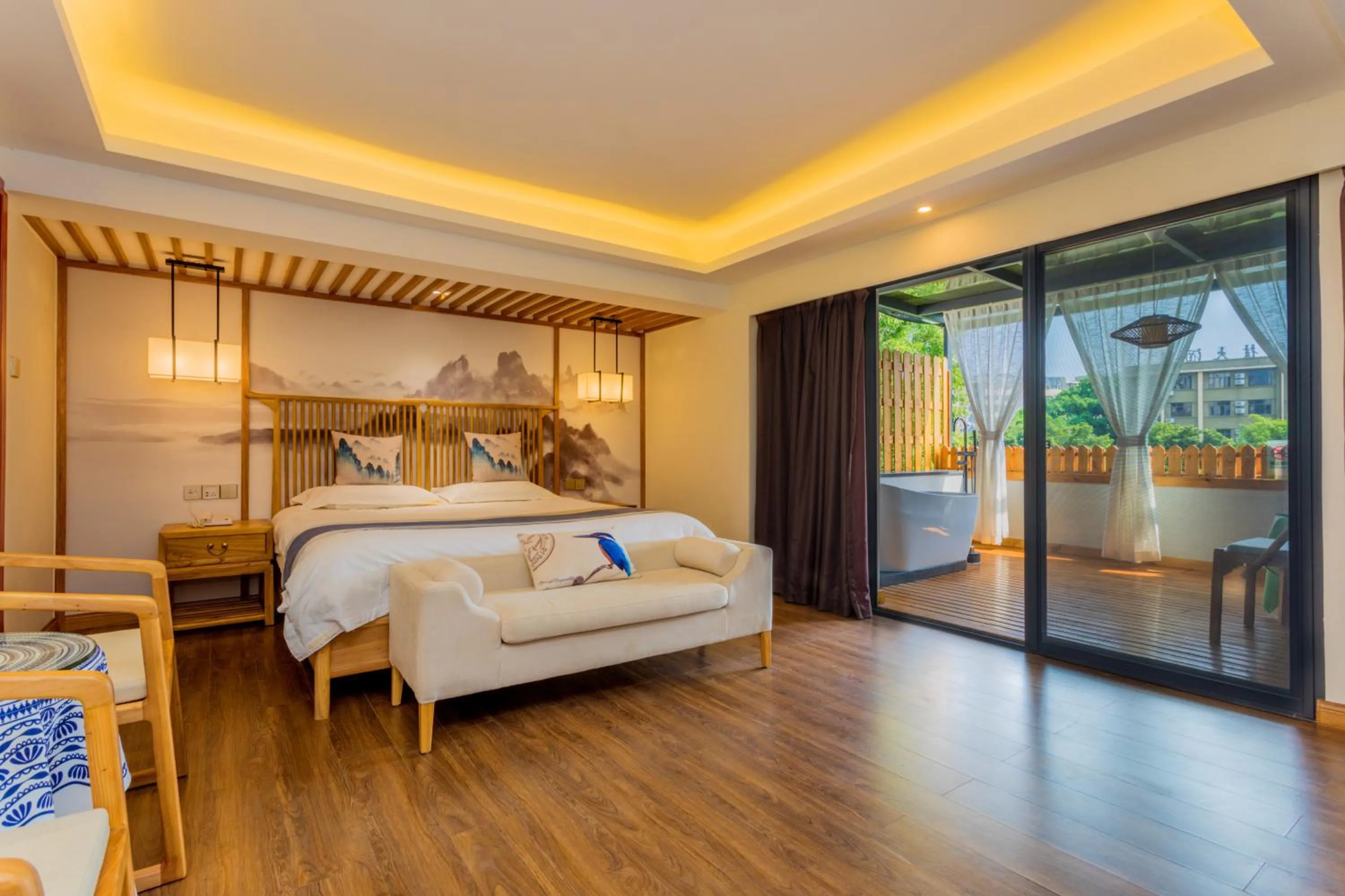 Photo of the whole room, Bed in Riverside Inn Guilin Central