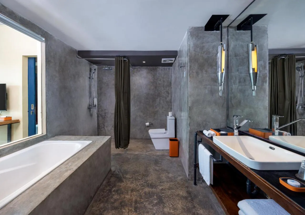 Bathroom in Viva Dash Hotel Seminyak