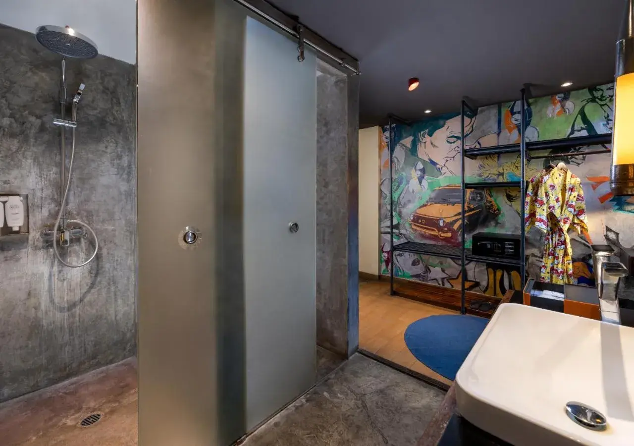 Dash Studio with City View with Free 2 Bottles Beer in Viva Dash Hotel Seminyak Dash Studio with City View with Free 2 Bottles Beer in Viva Dash Hotel Seminyak