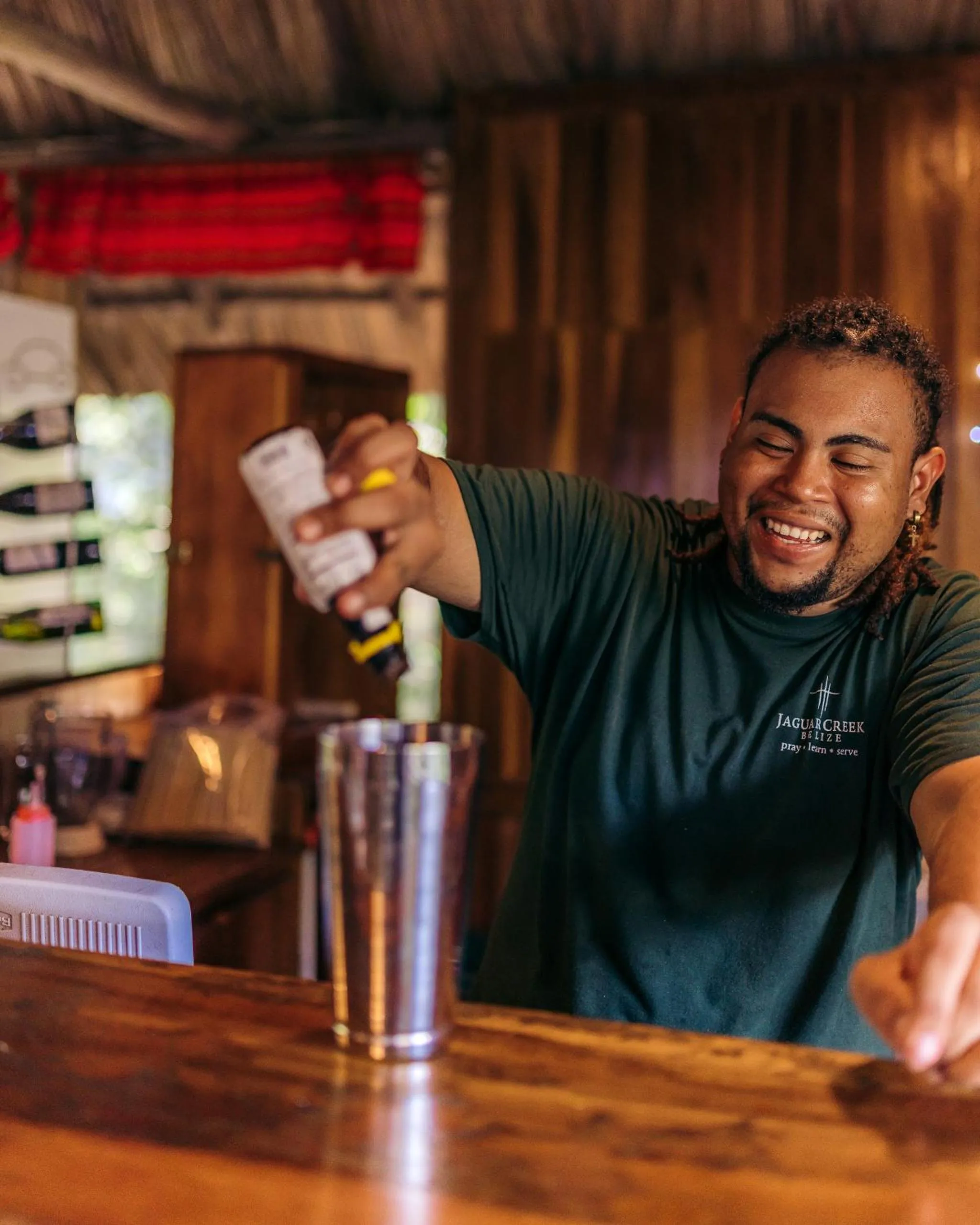 Lounge or bar in Jaguar Creek