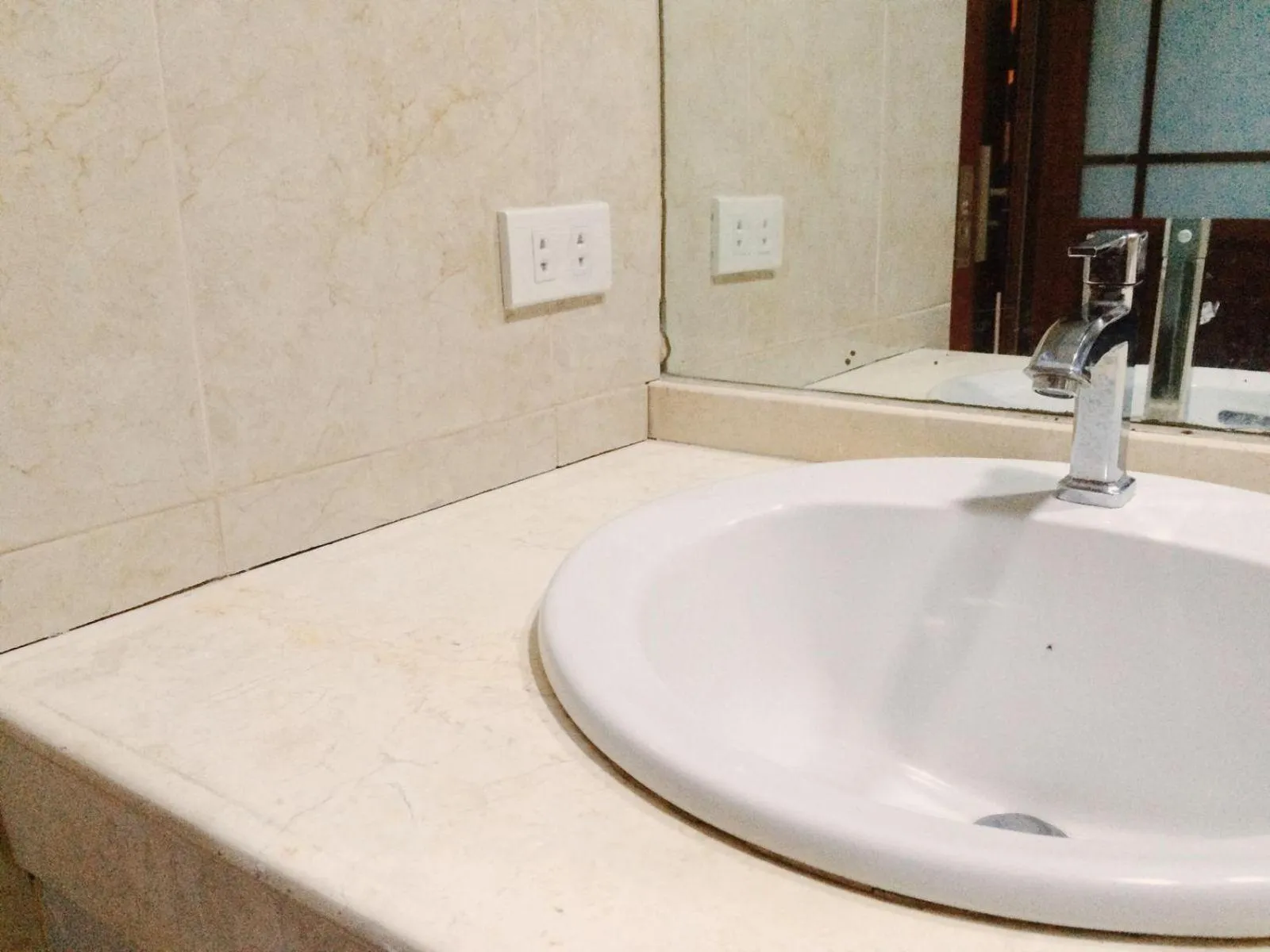 Chinatown Lai Lai Hotel Inc